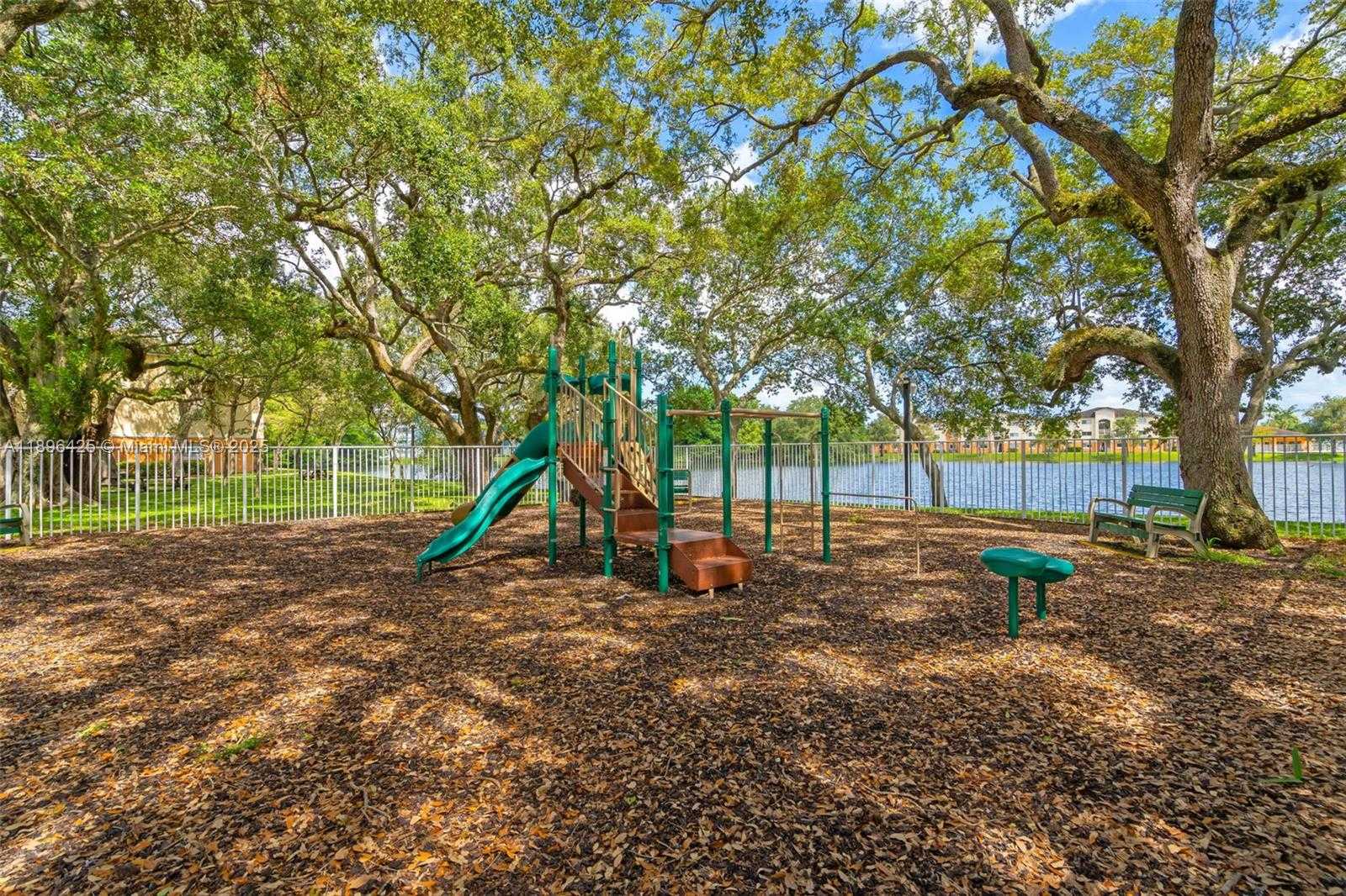 Small Image of 3680 NORTH 56TH AVE #809, Hollywood Number 16