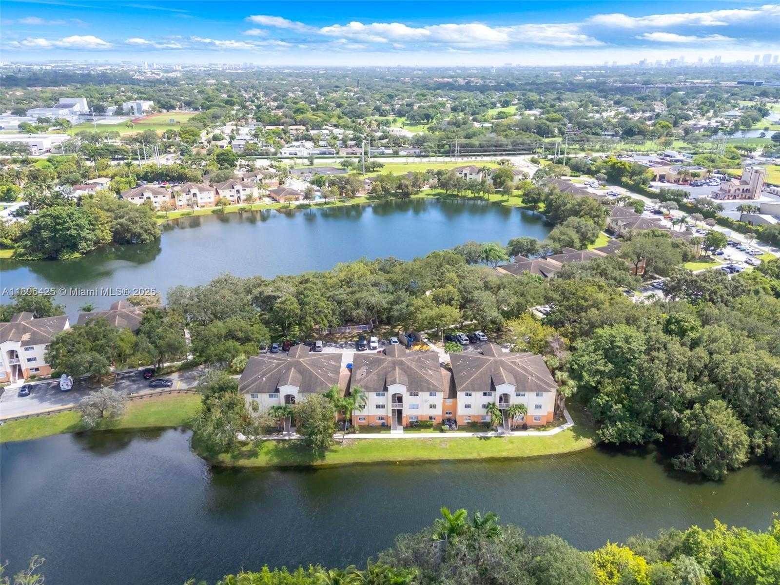 Small Image of 3680 NORTH 56TH AVE #809, Hollywood Number 30