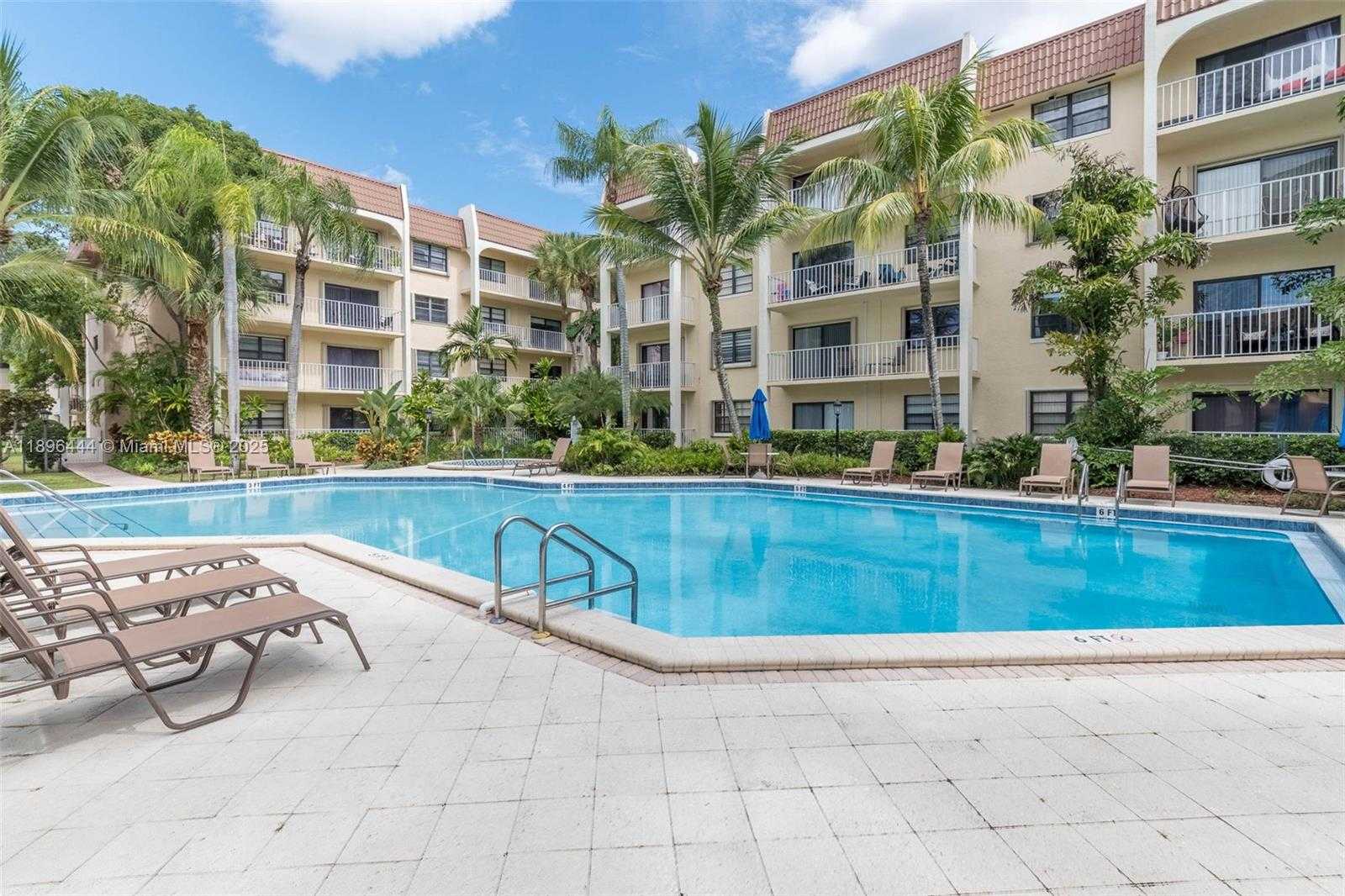 Small Image of 9301 SOUTH WEST 92ND AVE #304B, Miami Number 14