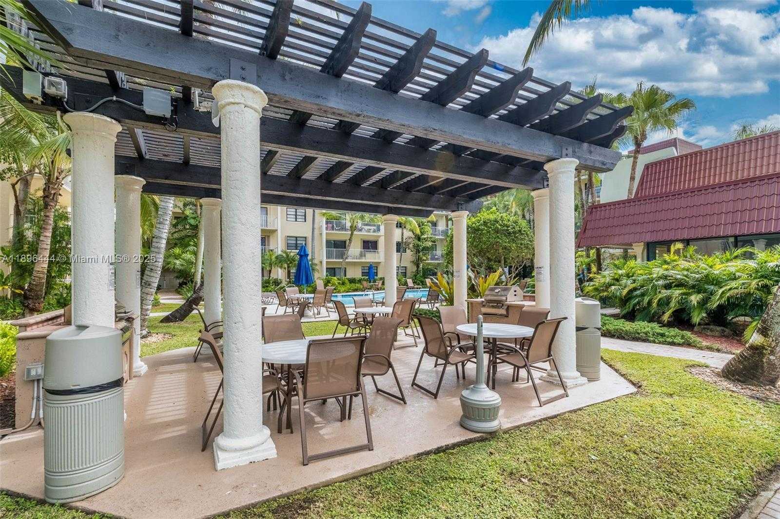 Small Image of 9301 SOUTH WEST 92ND AVE #304B, Miami Number 16