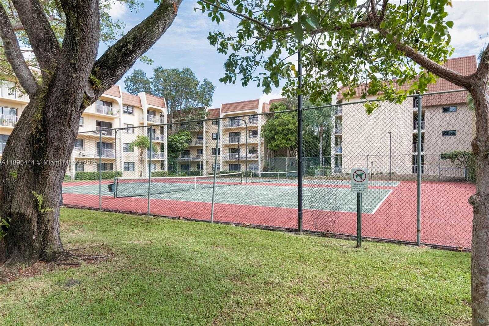 Small Image of 9301 SOUTH WEST 92ND AVE #304B, Miami Number 18