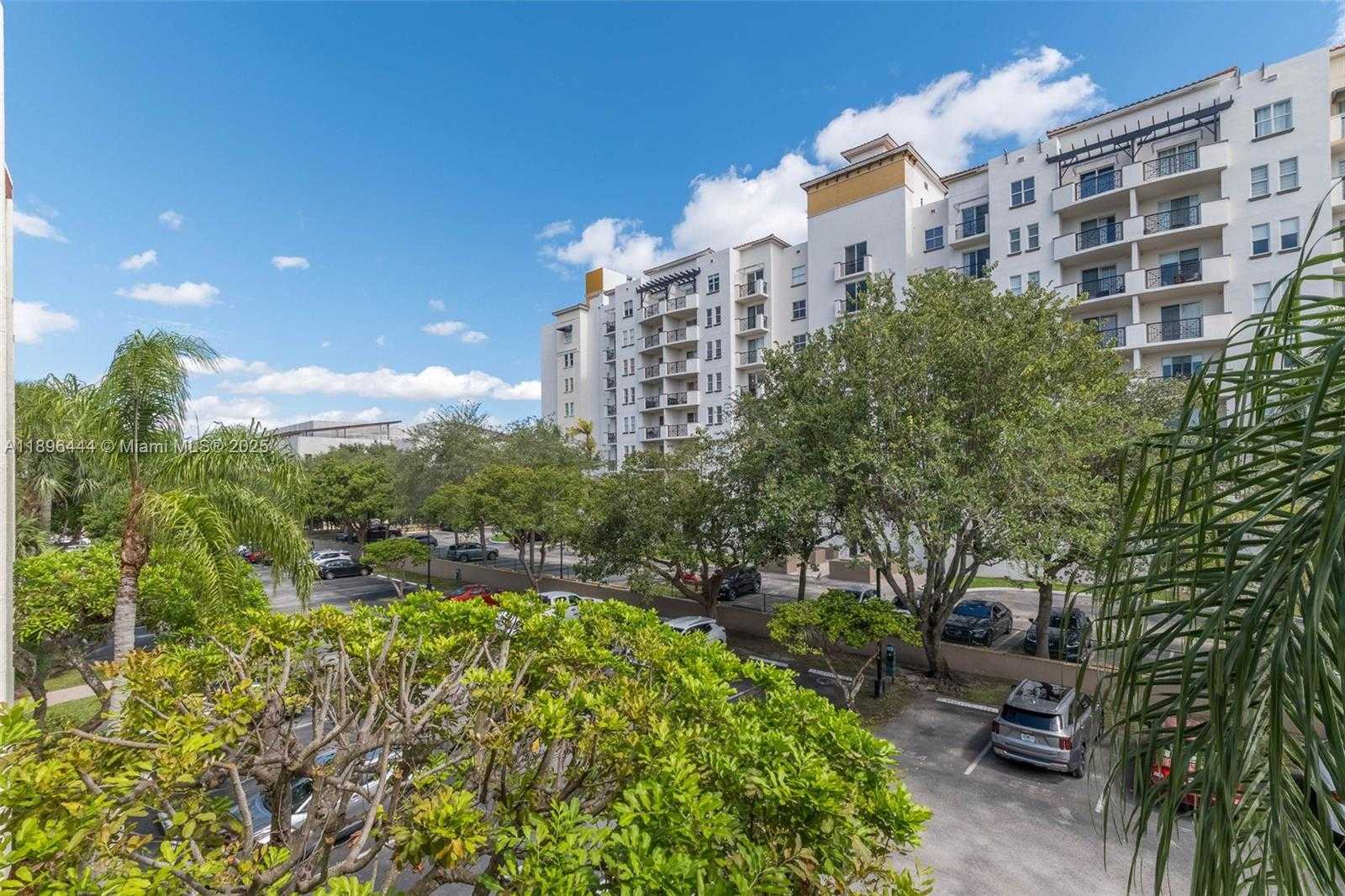 Small Image of 9301 SOUTH WEST 92ND AVE #304B, Miami Number 19