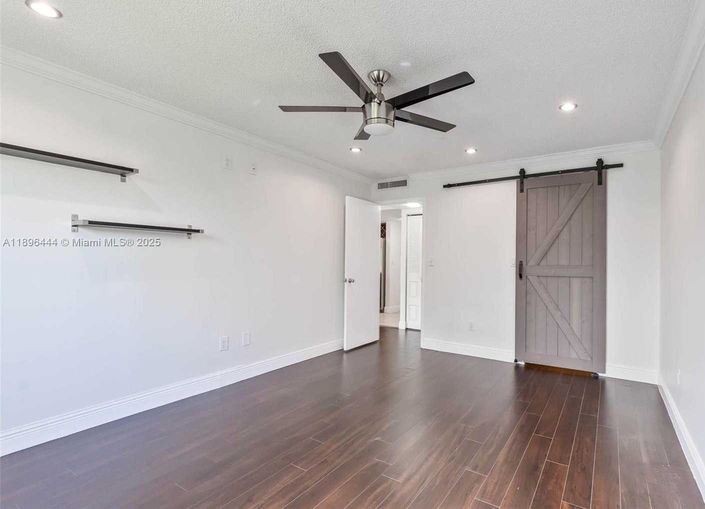 Small Image of 9301 SOUTH WEST 92ND AVE #304B, Miami Number 7