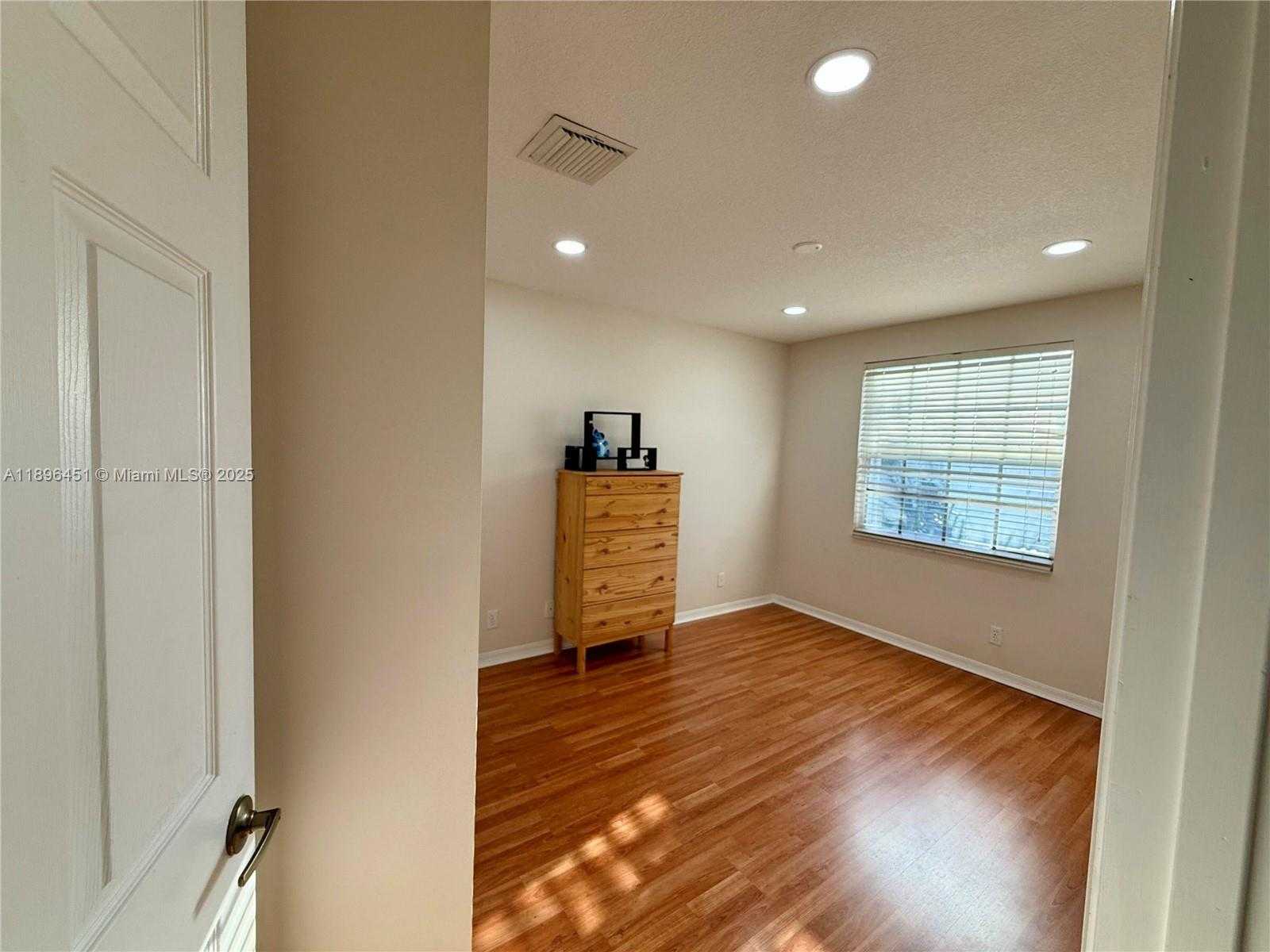 Small Image of 1115 NORTH WEST 132ND AVE, Pembroke Pines Number 13