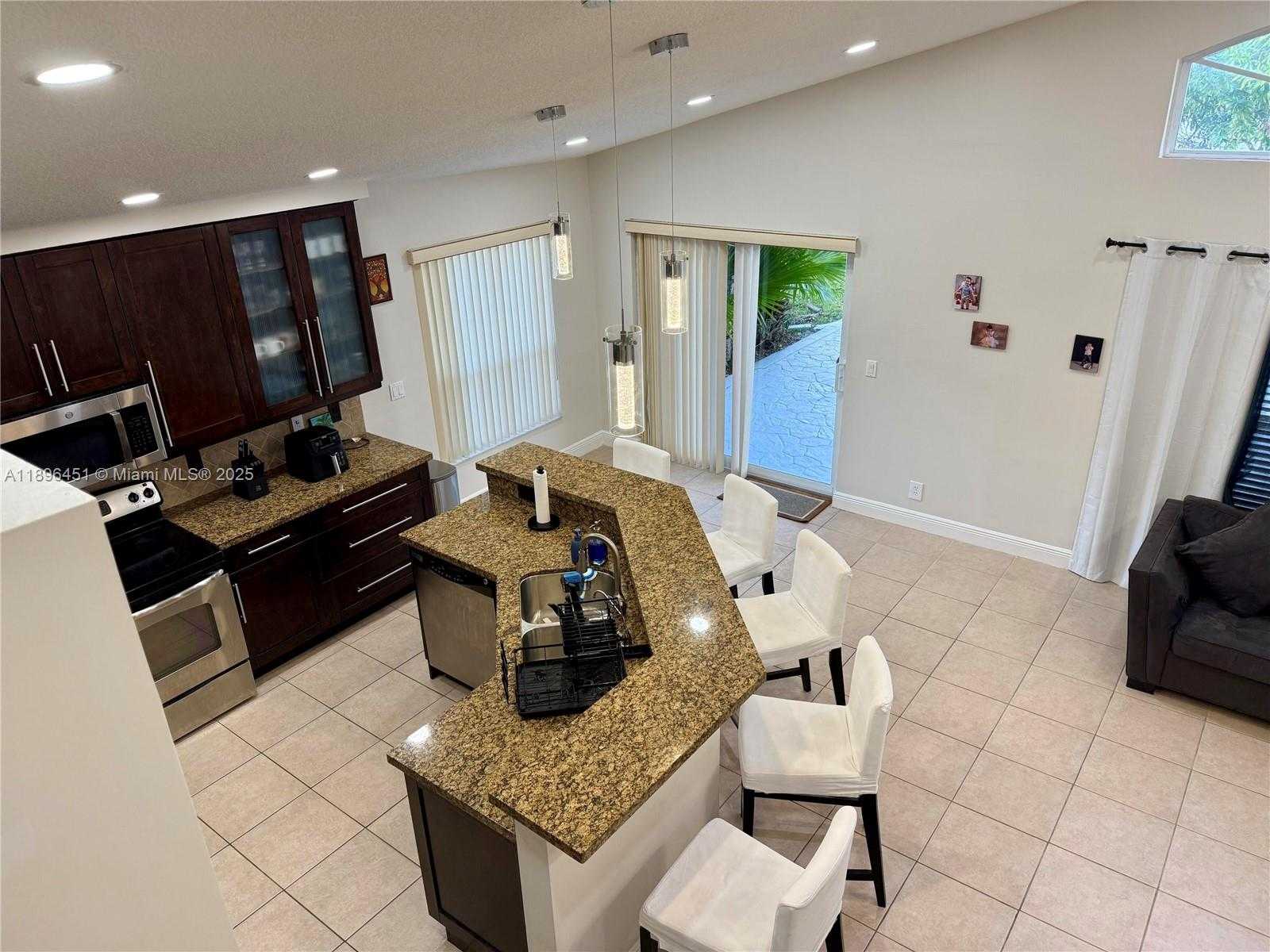 Small Image of 1115 NORTH WEST 132ND AVE, Pembroke Pines Number 9