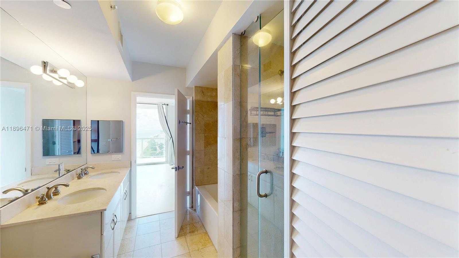 Small Image of 6365 COLLINS AVE #2904, Miami Beach Number 15