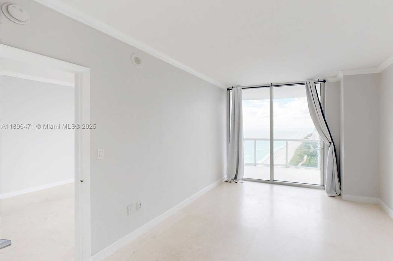 Small Image of 6365 COLLINS AVE #2904, Miami Beach Number 17