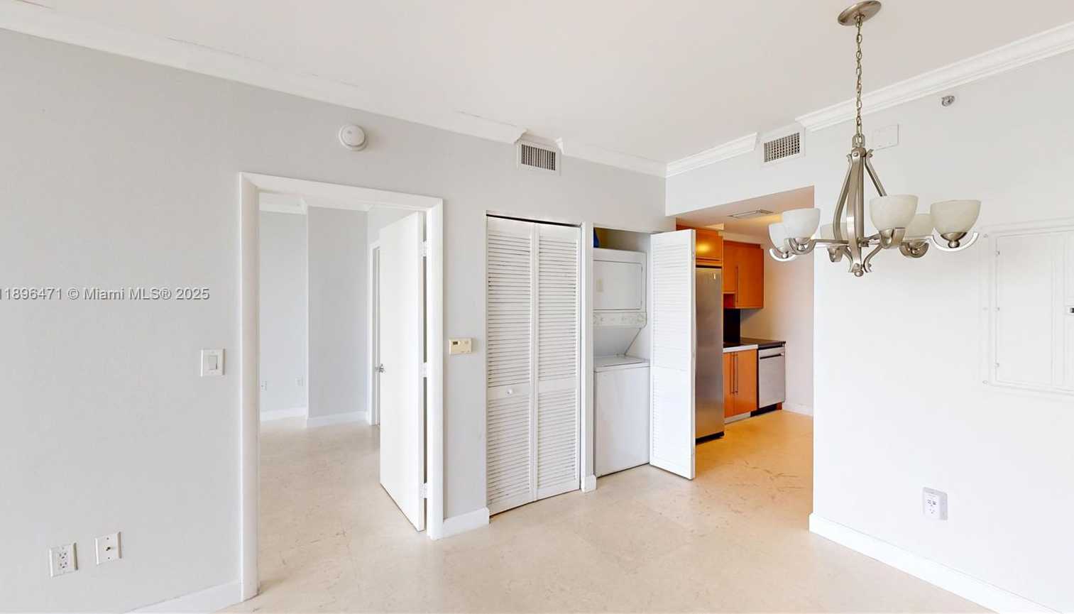 Small Image of 6365 COLLINS AVE #2904, Miami Beach Number 4