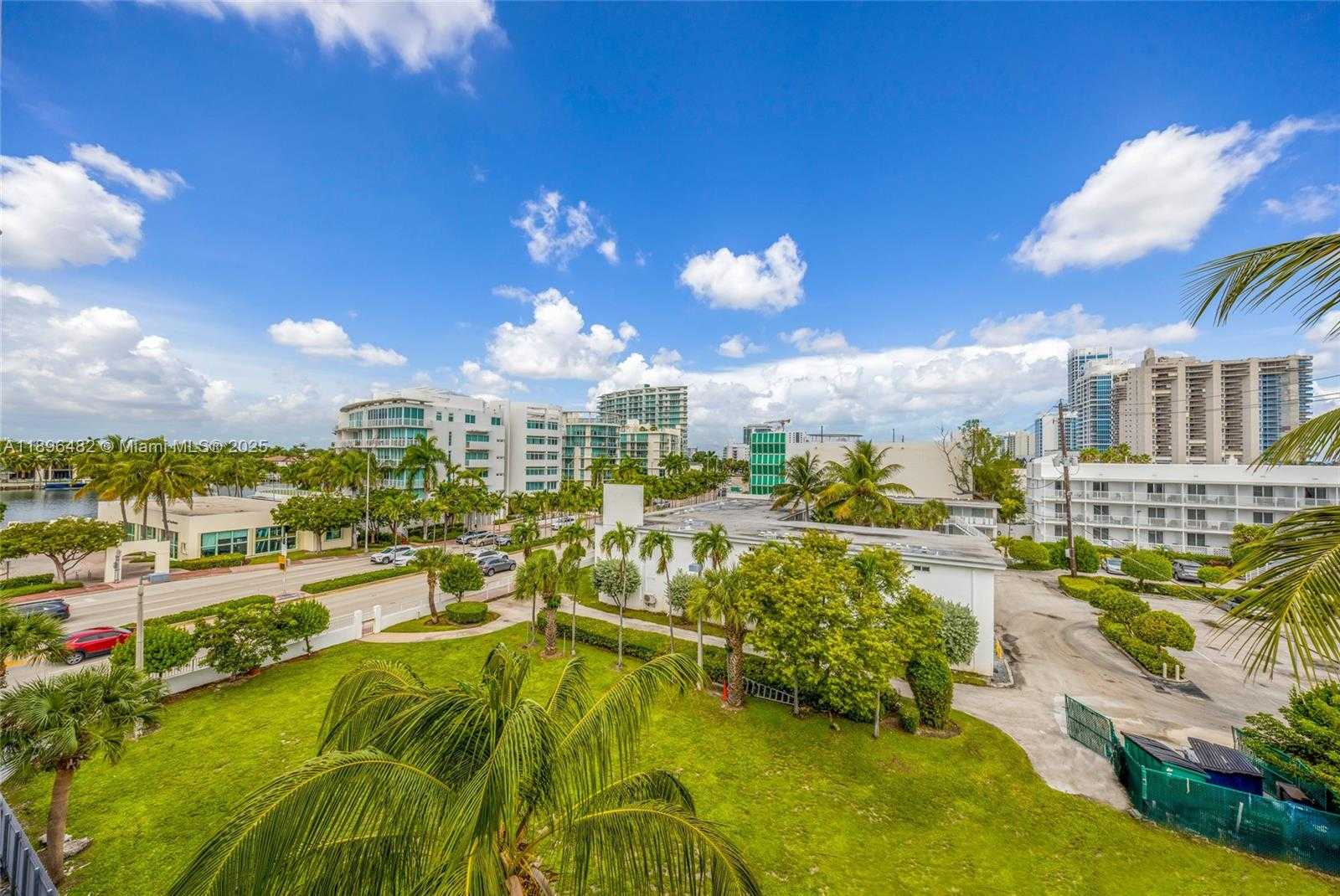 Small Image of 6545 INDIAN CREEK DR #504, Miami Beach Number 2