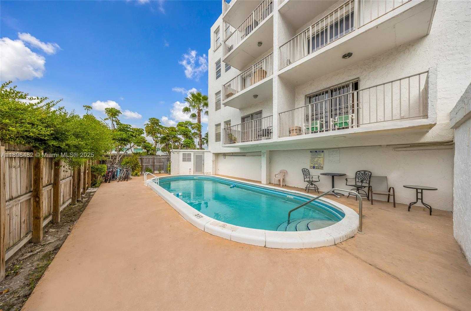 Small Image of 6545 INDIAN CREEK DR #504, Miami Beach Number 23
