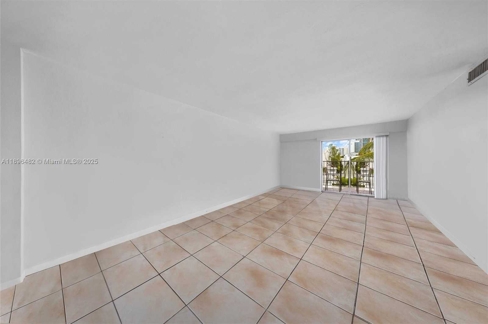 Small Image of 6545 INDIAN CREEK DR #504, Miami Beach Number 5