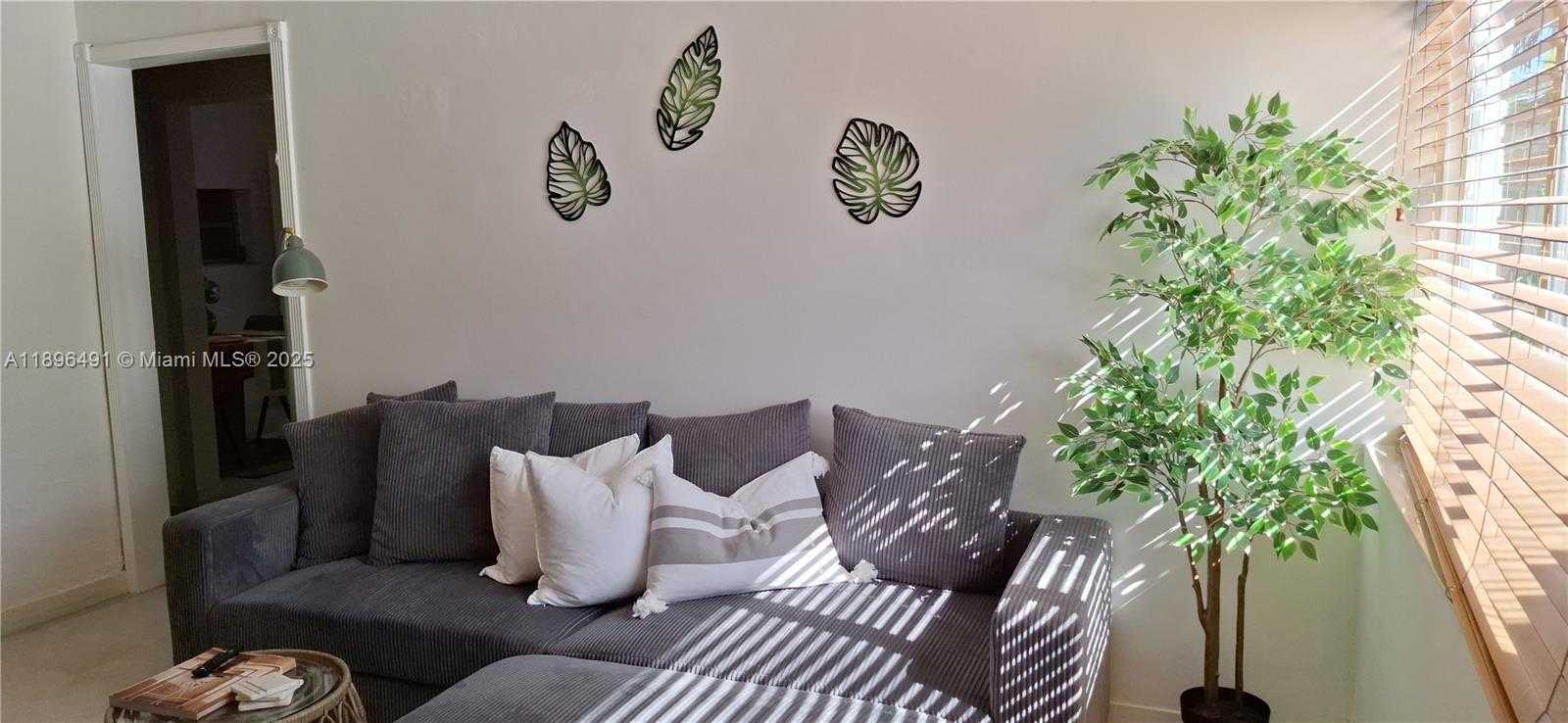 Small Image of 2211 SOUTH WEST 75TH AVE #2, Miami Number 2