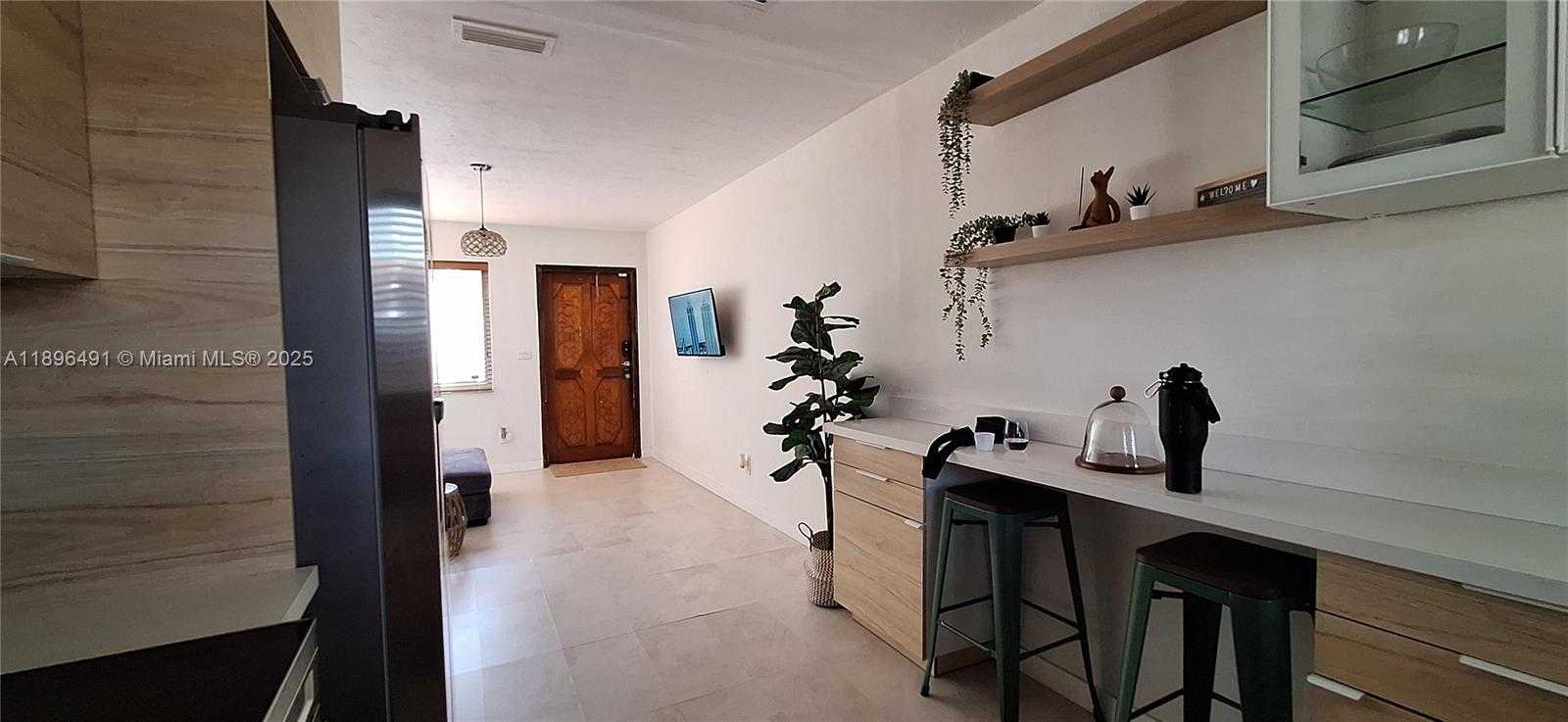 Small Image of 2211 SOUTH WEST 75TH AVE #2, Miami Number 8