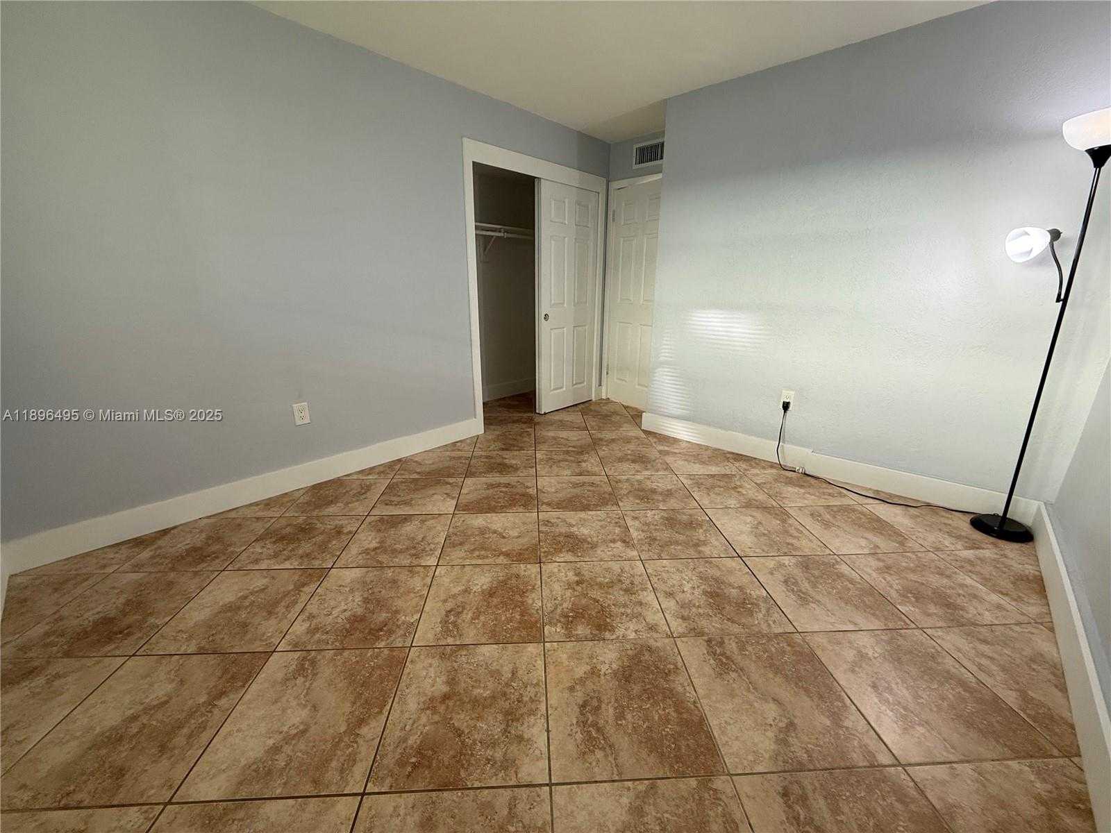 Small Image of 7600 SOUTH WEST 82ND ST #J114, Miami Number 4