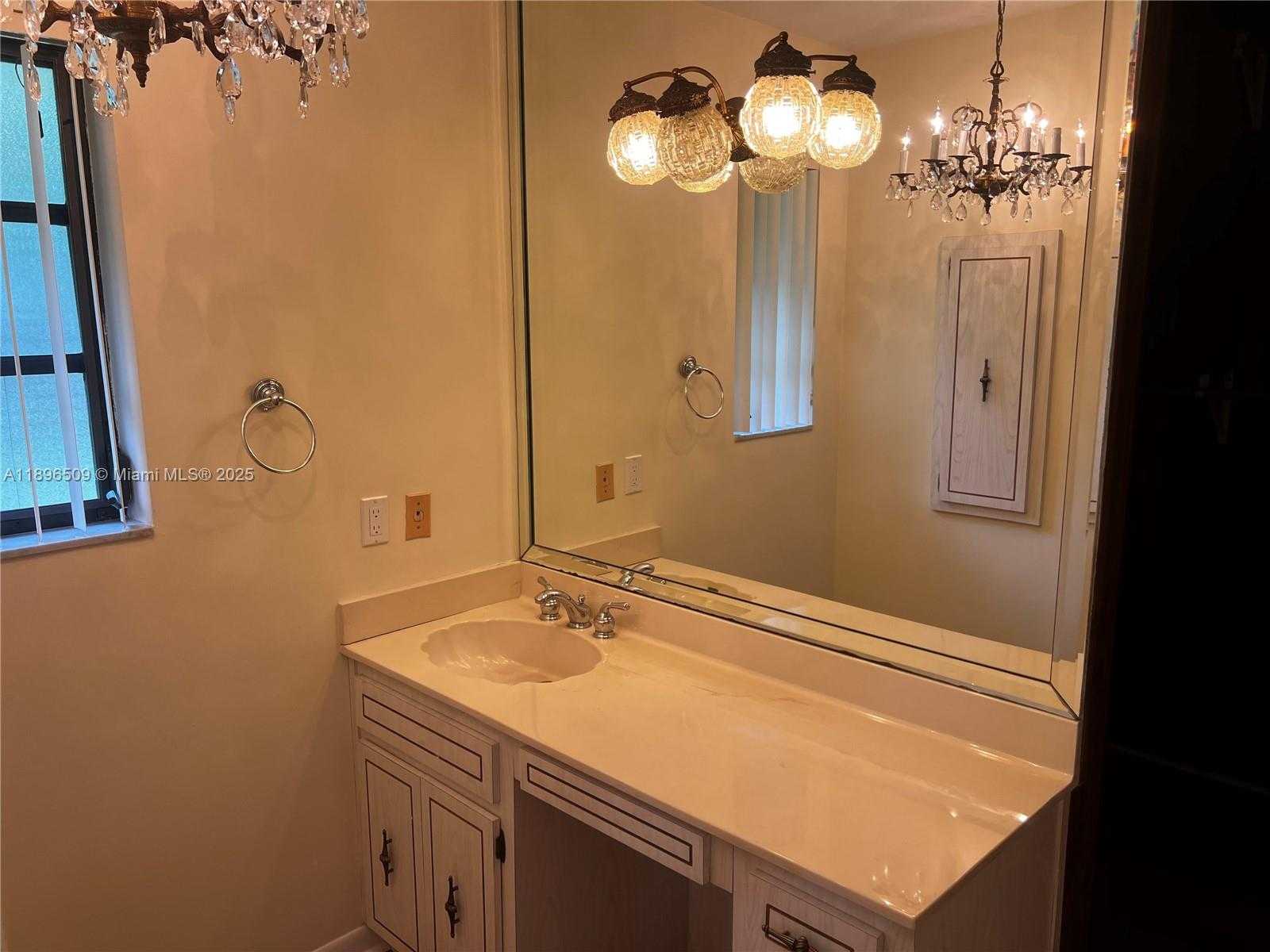 Small Image of 7751 SOUTH WEST 131ST ST, Pinecrest Number 12