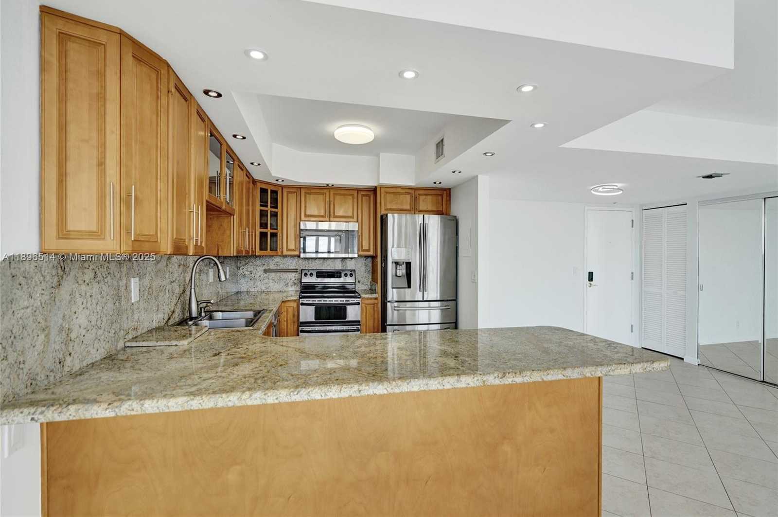 Small Image of 2017 SOUTH OCEAN DR #1408, Hallandale Beach Number 17