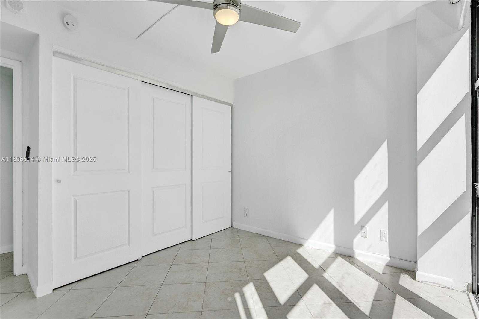 Small Image of 2017 SOUTH OCEAN DR #1408, Hallandale Beach Number 24