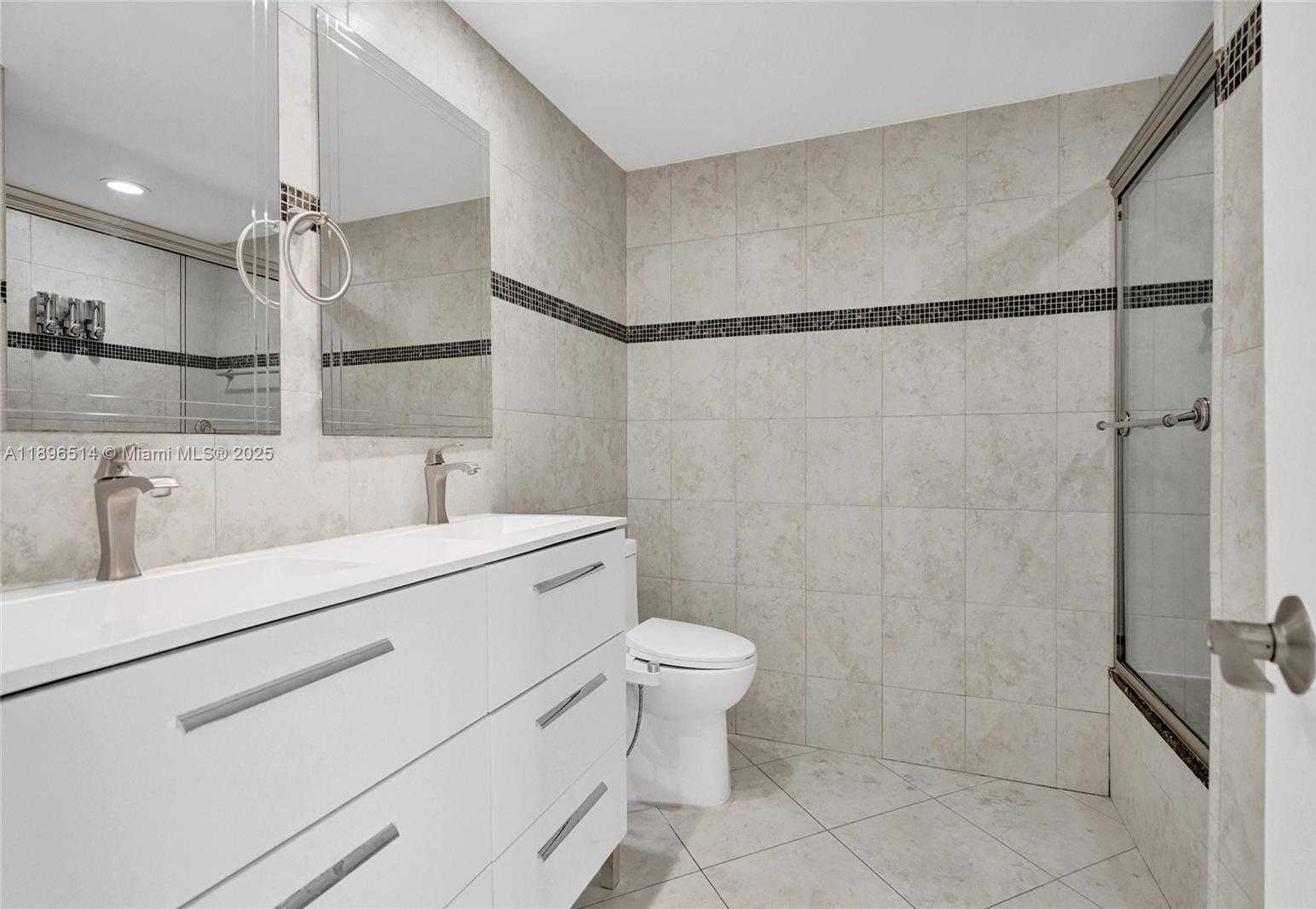 Small Image of 2017 SOUTH OCEAN DR #1408, Hallandale Beach Number 36