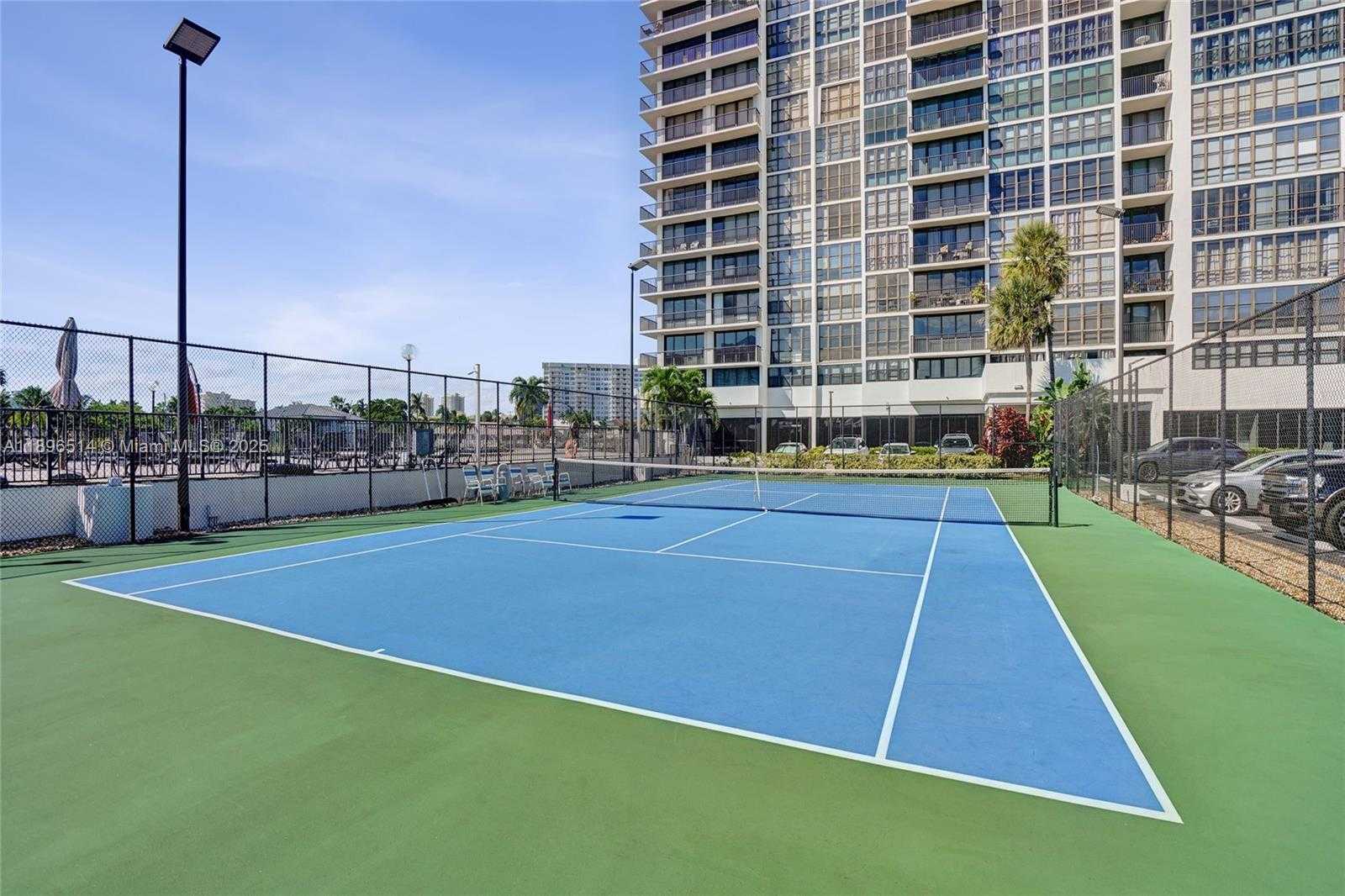 Small Image of 2017 SOUTH OCEAN DR #1408, Hallandale Beach Number 65
