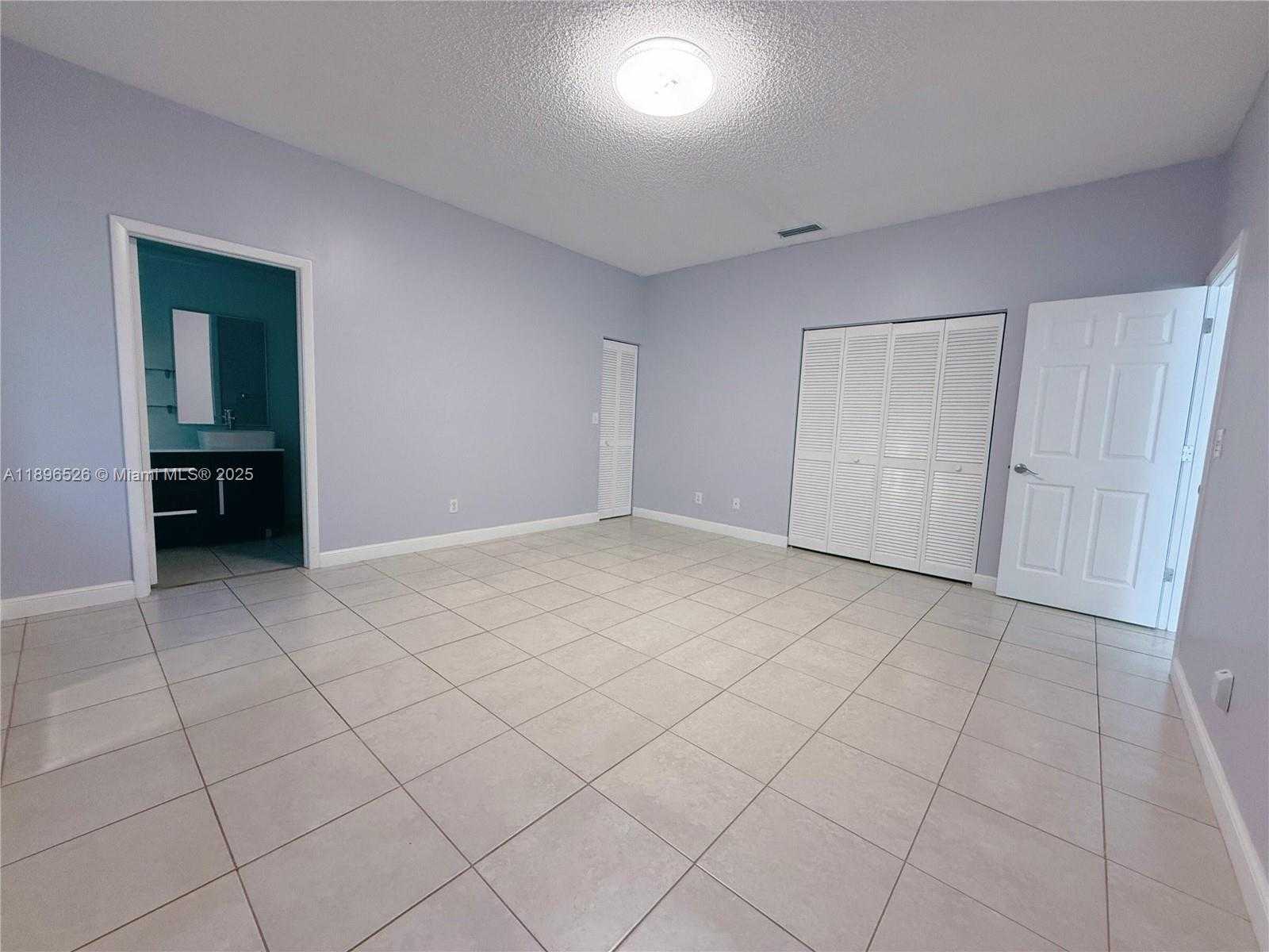 Small Image of 10235 PANAMA ST, Cooper City Number 17
