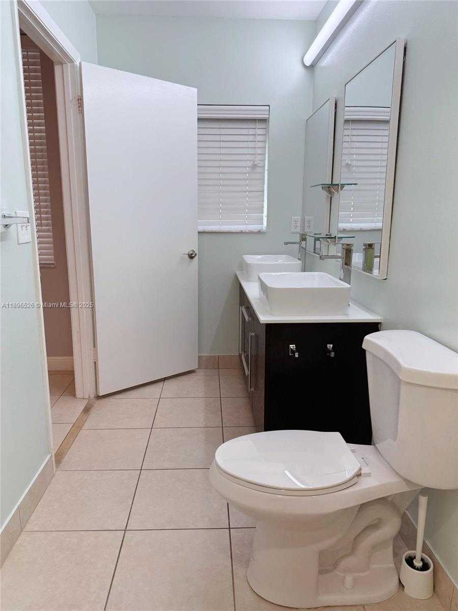 Small Image of 10235 PANAMA ST, Cooper City Number 22