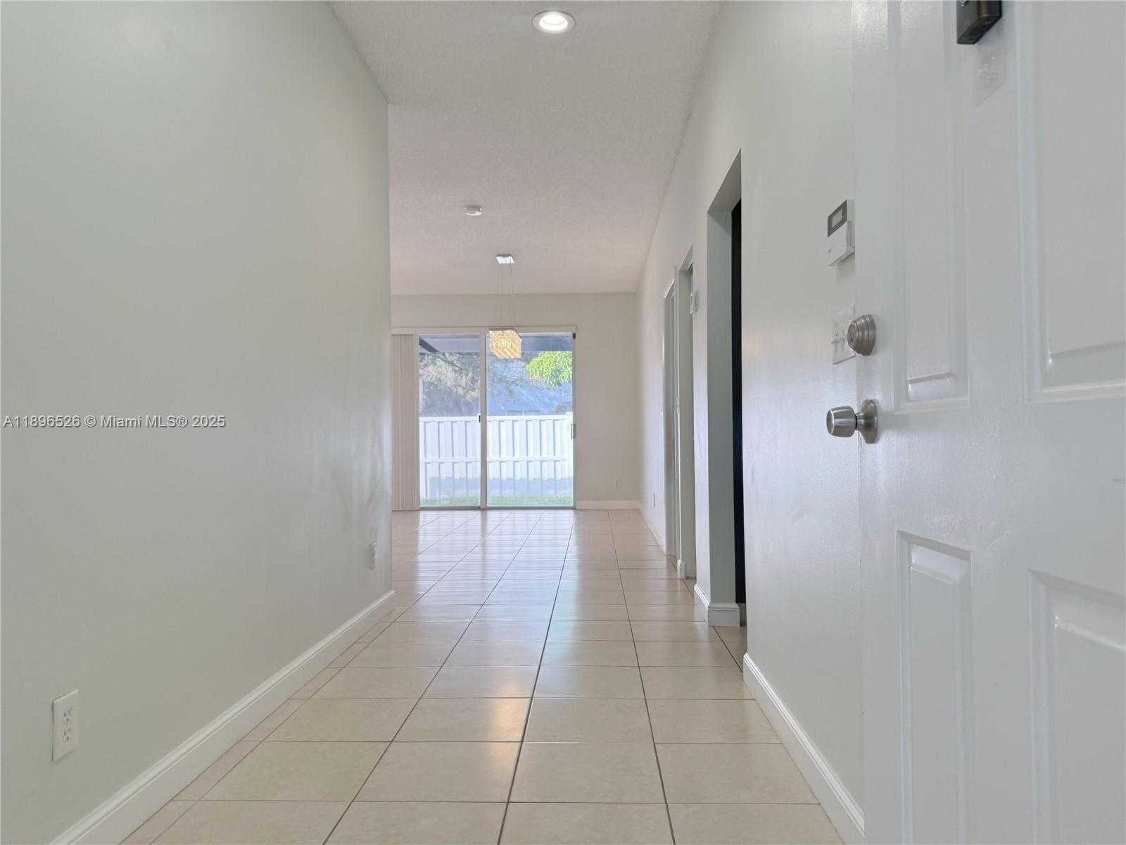 Small Image of 10235 PANAMA ST, Cooper City Number 3