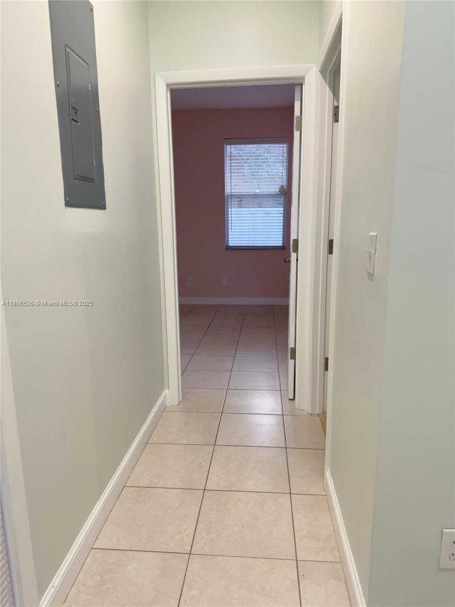 Small Image of 10235 PANAMA ST, Cooper City Number 30