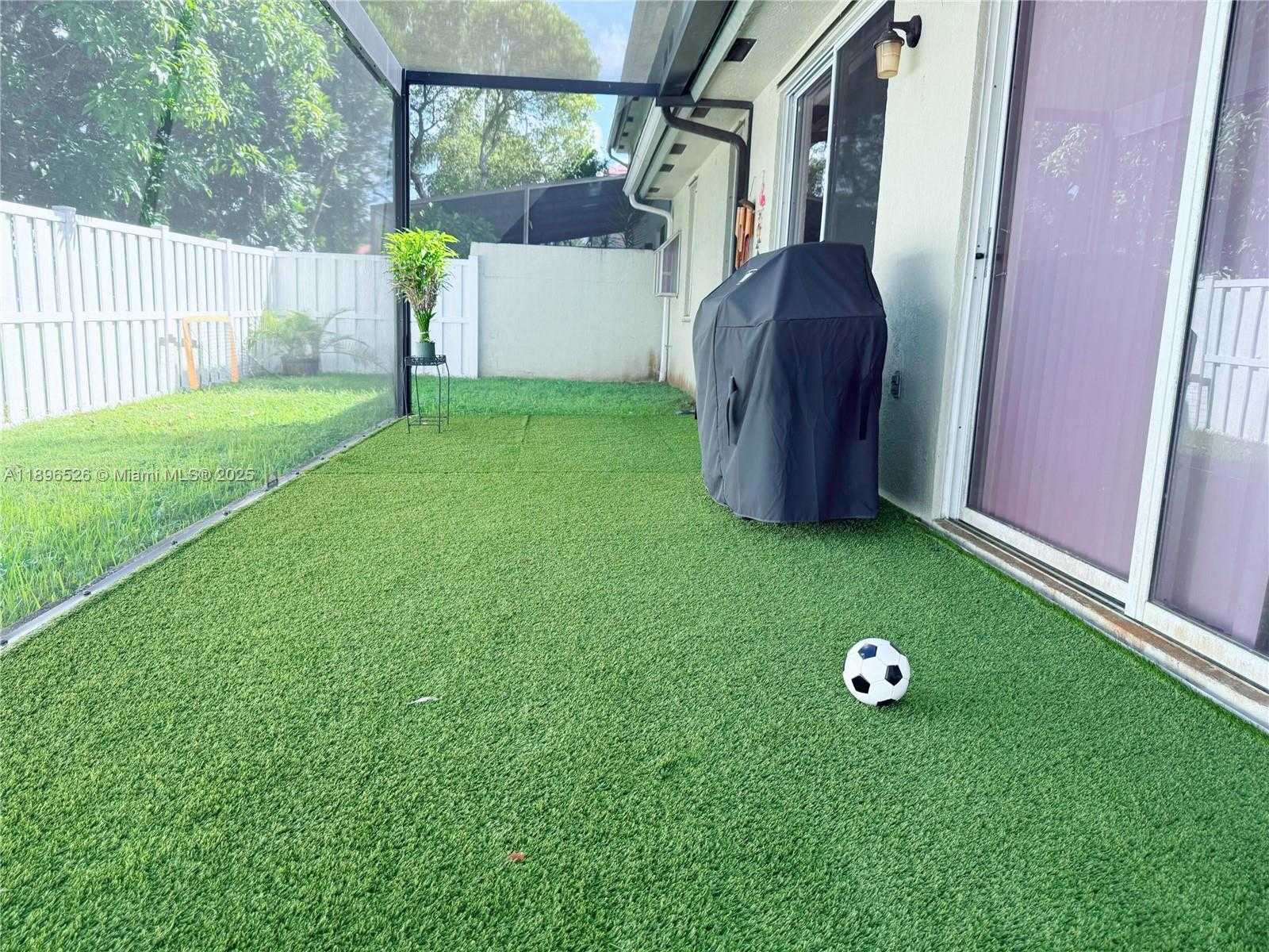 Small Image of 10235 PANAMA ST, Cooper City Number 35