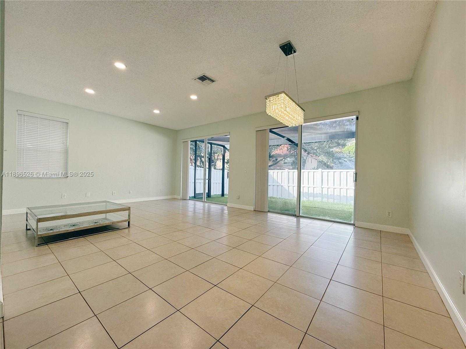 Small Image of 10235 PANAMA ST, Cooper City Number 5