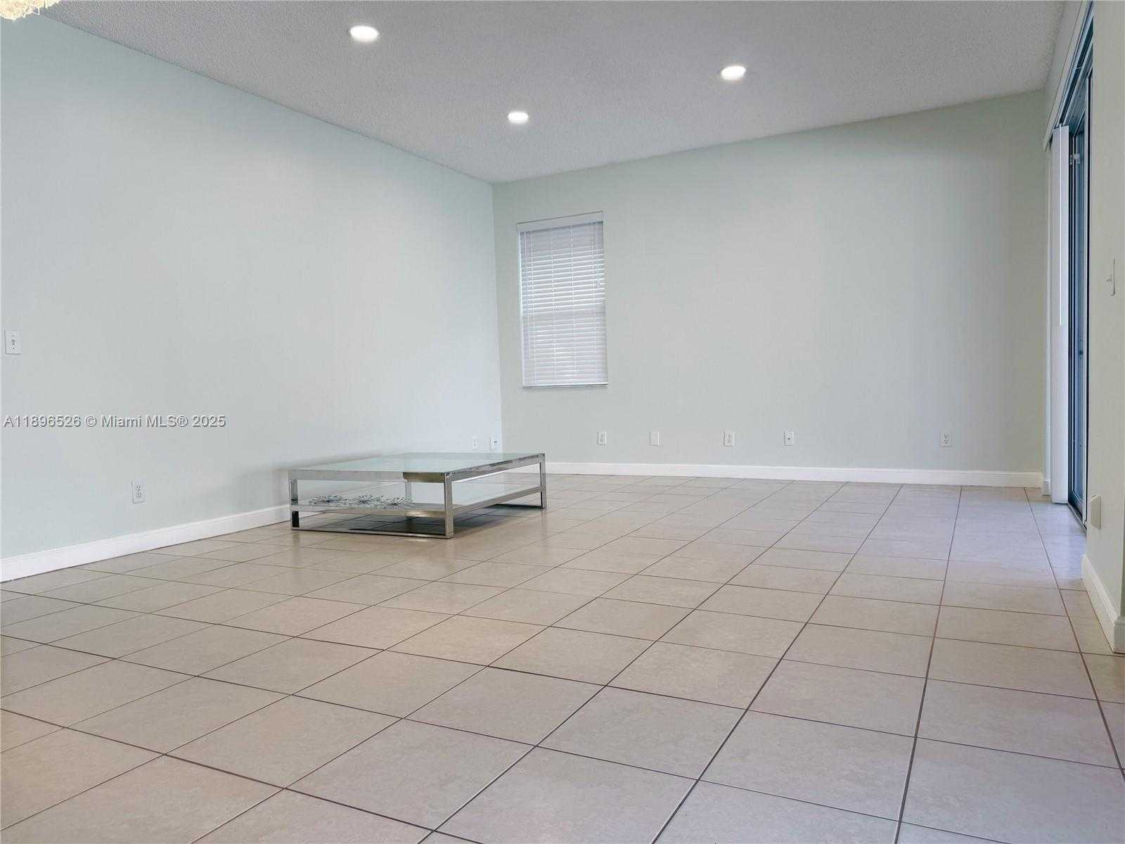 Small Image of 10235 PANAMA ST, Cooper City Number 6