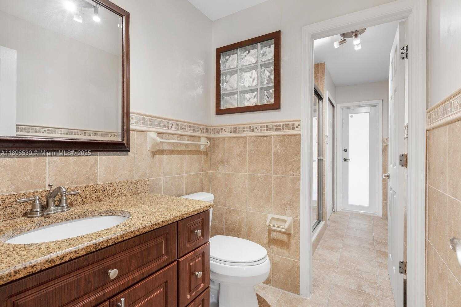 Small Image of 14020 SOUTH WEST 38TH ST, Miami Number 15