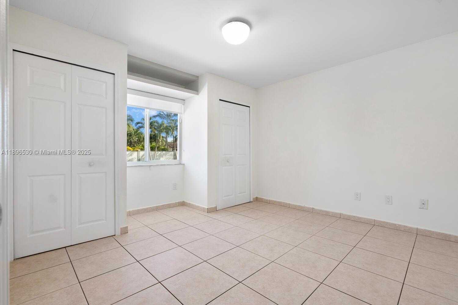 Small Image of 14020 SOUTH WEST 38TH ST, Miami Number 16