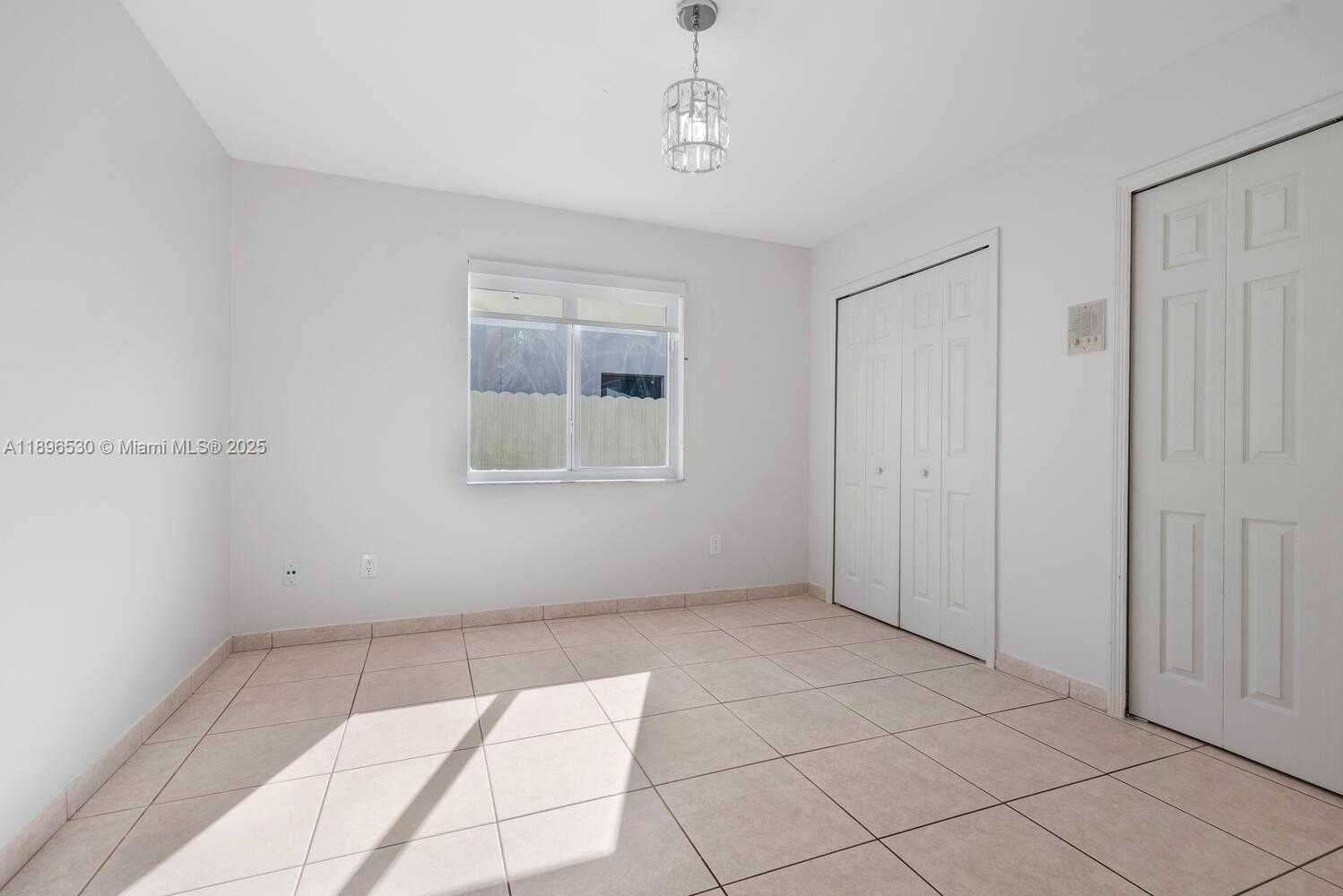 Small Image of 14020 SOUTH WEST 38TH ST, Miami Number 17