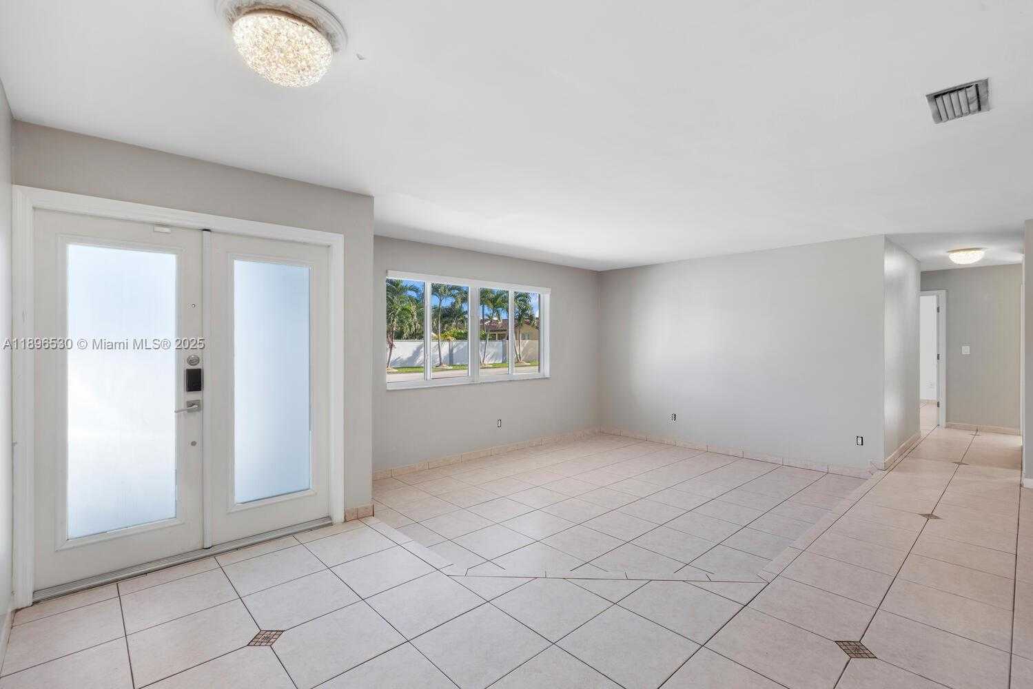 Small Image of 14020 SOUTH WEST 38TH ST, Miami Number 2