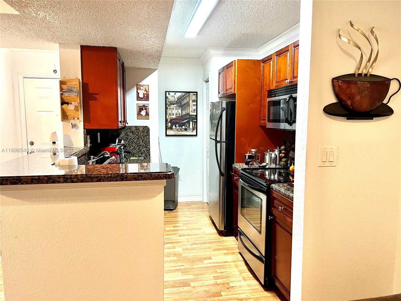 Small Image of 15689 SOUTH WEST 106TH LN #706, Miami Number 11