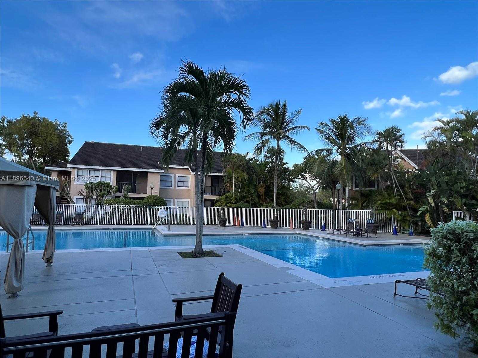 Small Image of 15689 SOUTH WEST 106TH LN #706, Miami Number 18