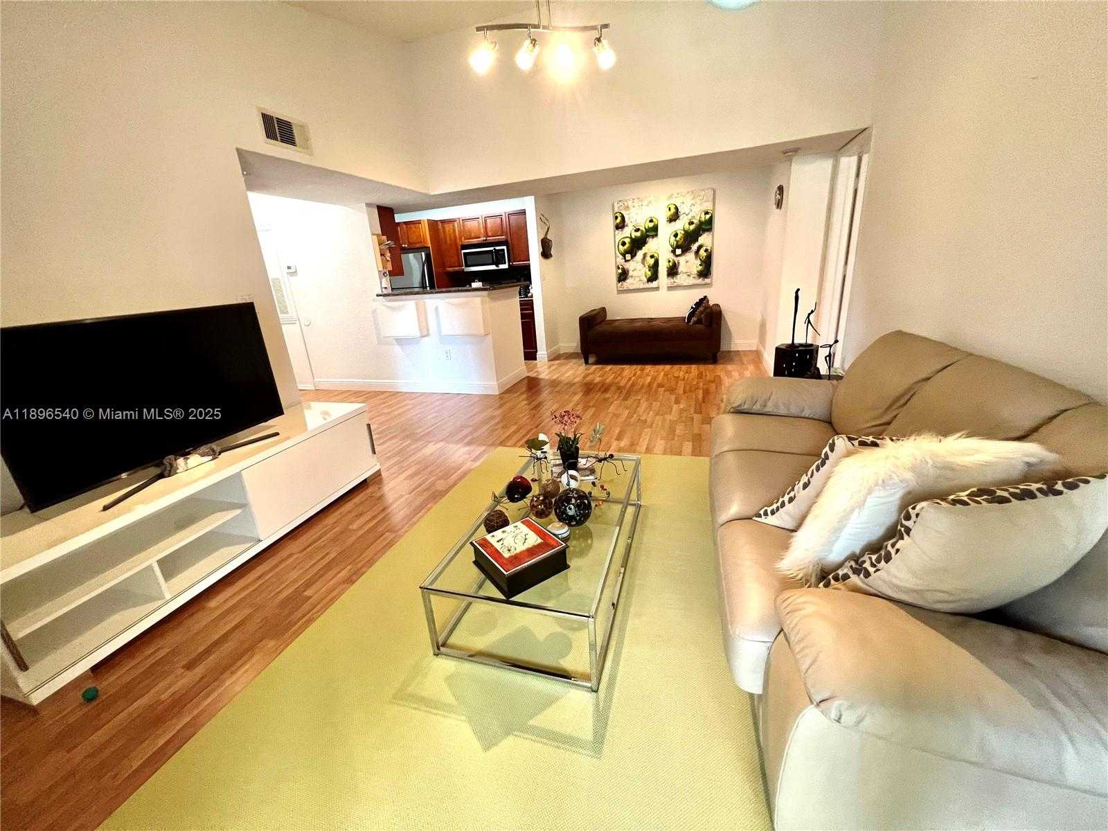 Small Image of 15689 SOUTH WEST 106TH LN #706, Miami Number 5