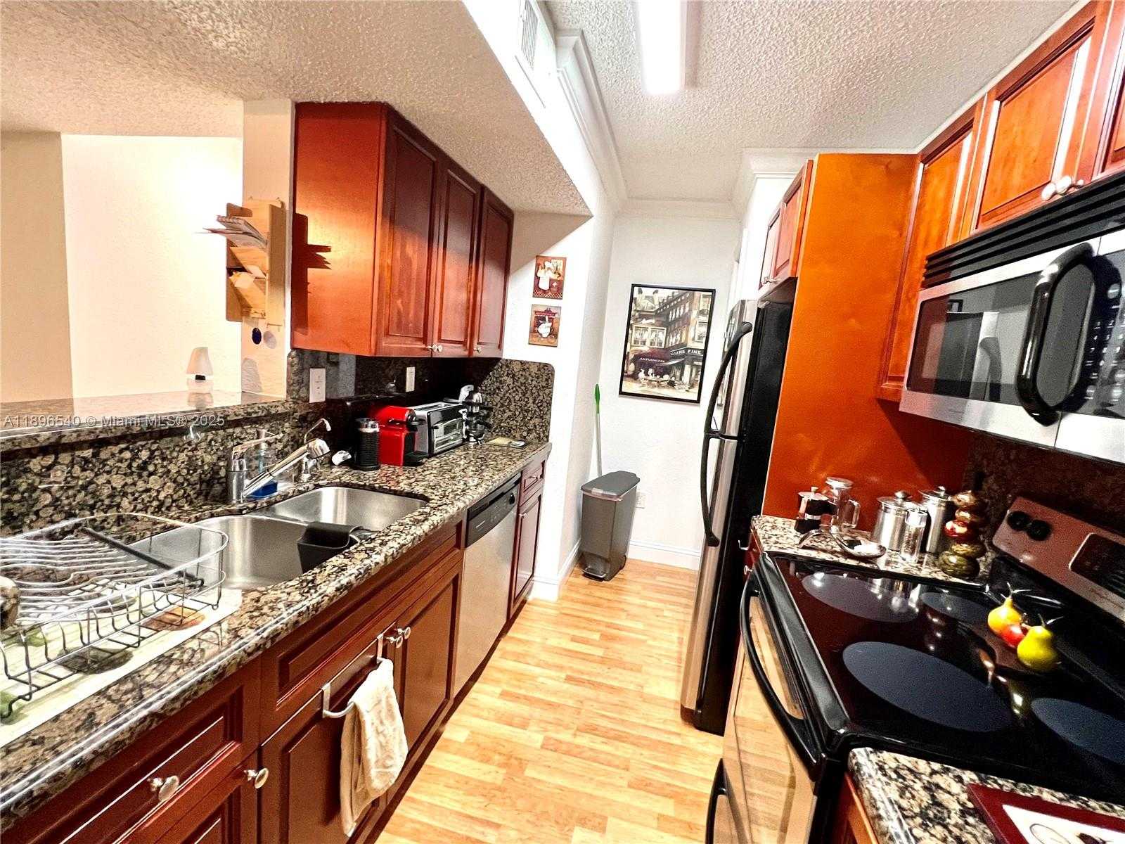 Small Image of 15689 SOUTH WEST 106TH LN #706, Miami Number 9