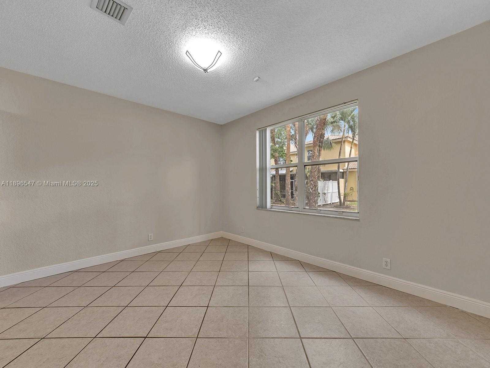 Small Image of 16879 SOUTH WEST 1ST MNR, Pembroke Pines Number 14