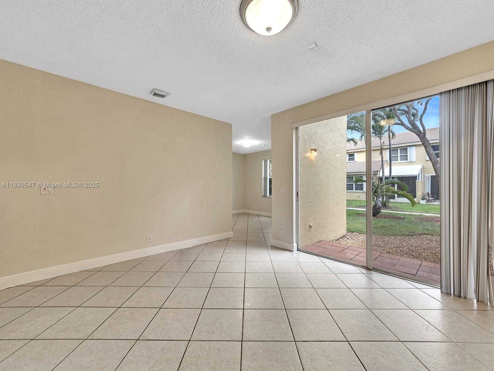 Small Image of 16879 SOUTH WEST 1ST MNR, Pembroke Pines Number 18