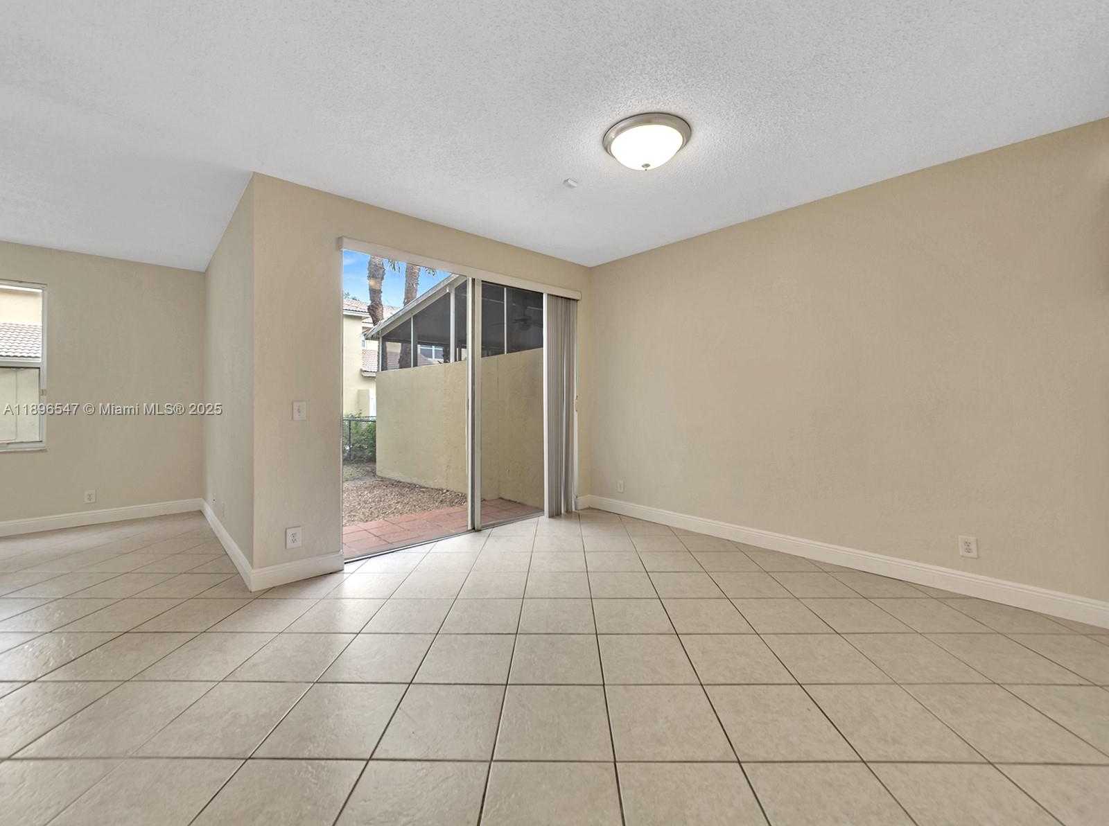 Small Image of 16879 SOUTH WEST 1ST MNR, Pembroke Pines Number 19