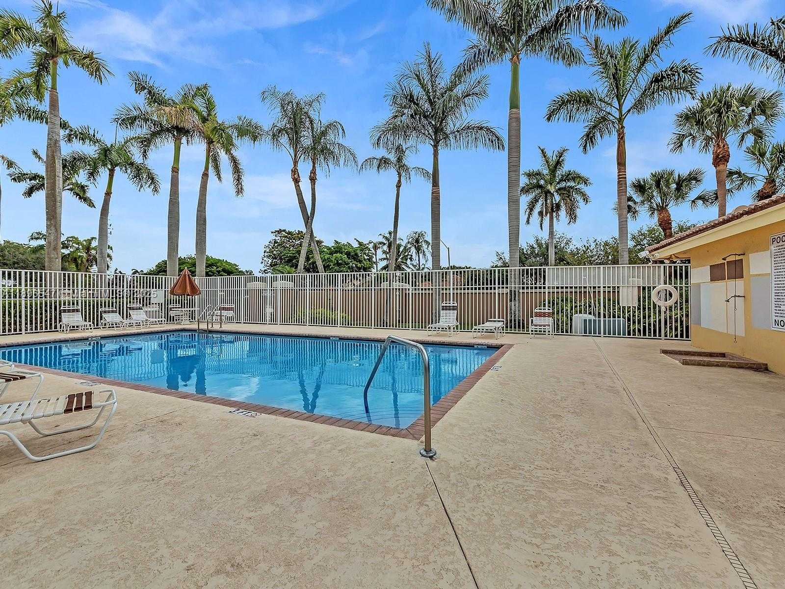Small Image of 16879 SOUTH WEST 1ST MNR, Pembroke Pines Number 2