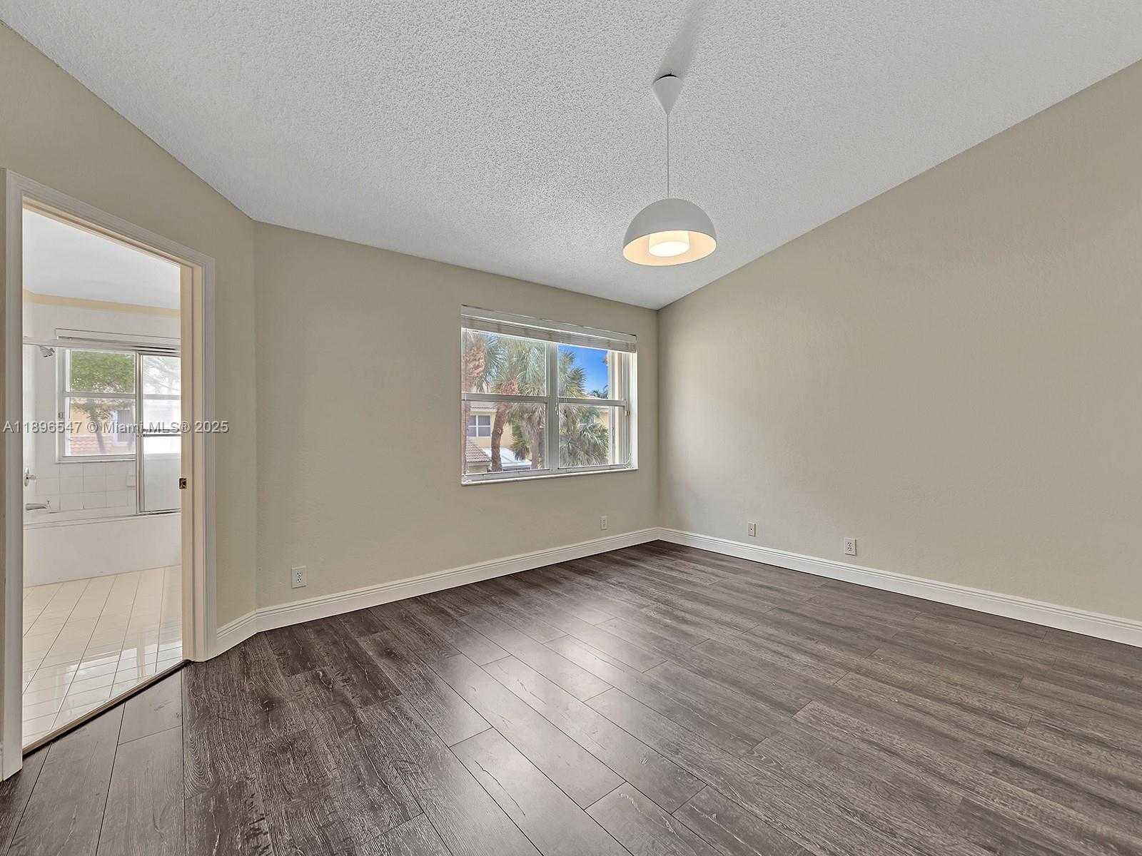 Small Image of 16879 SOUTH WEST 1ST MNR, Pembroke Pines Number 22