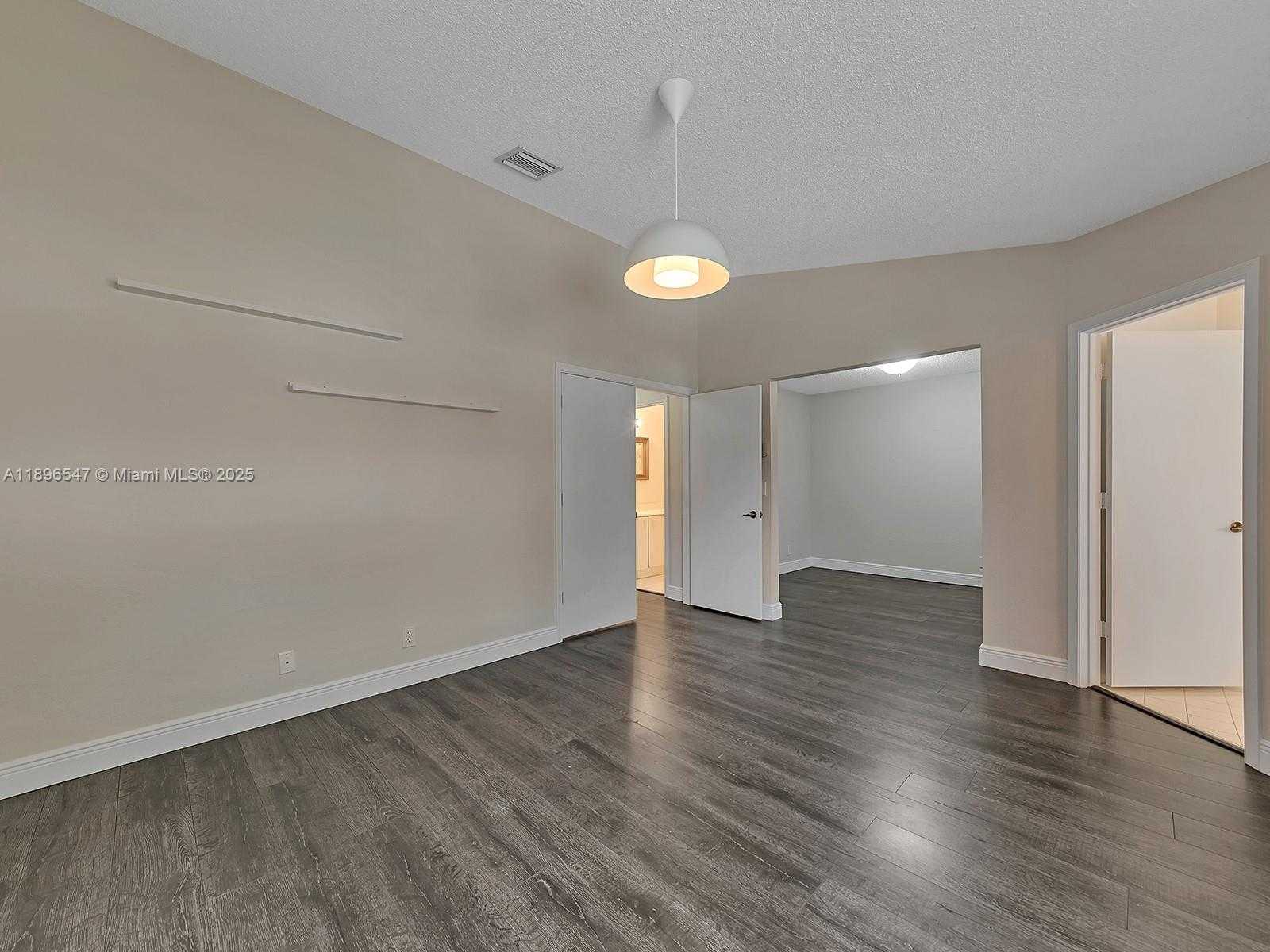Small Image of 16879 SOUTH WEST 1ST MNR, Pembroke Pines Number 24