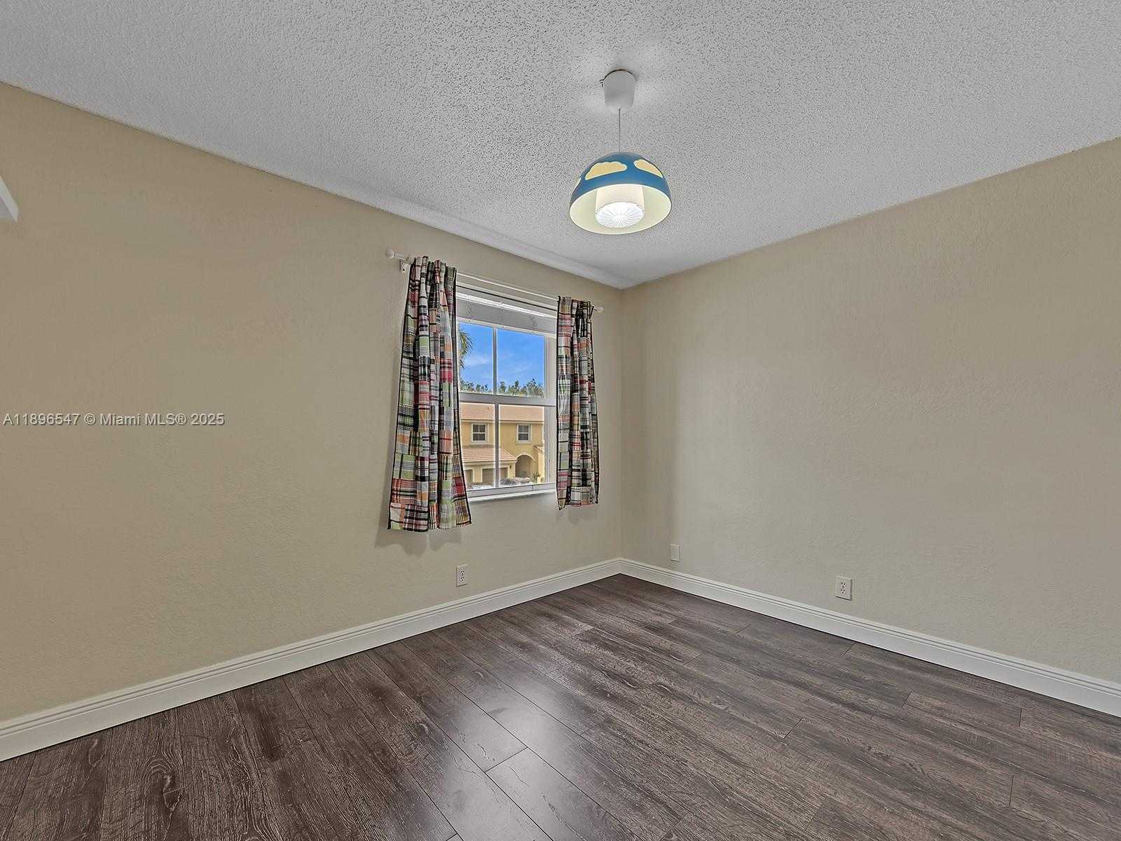Small Image of 16879 SOUTH WEST 1ST MNR, Pembroke Pines Number 30