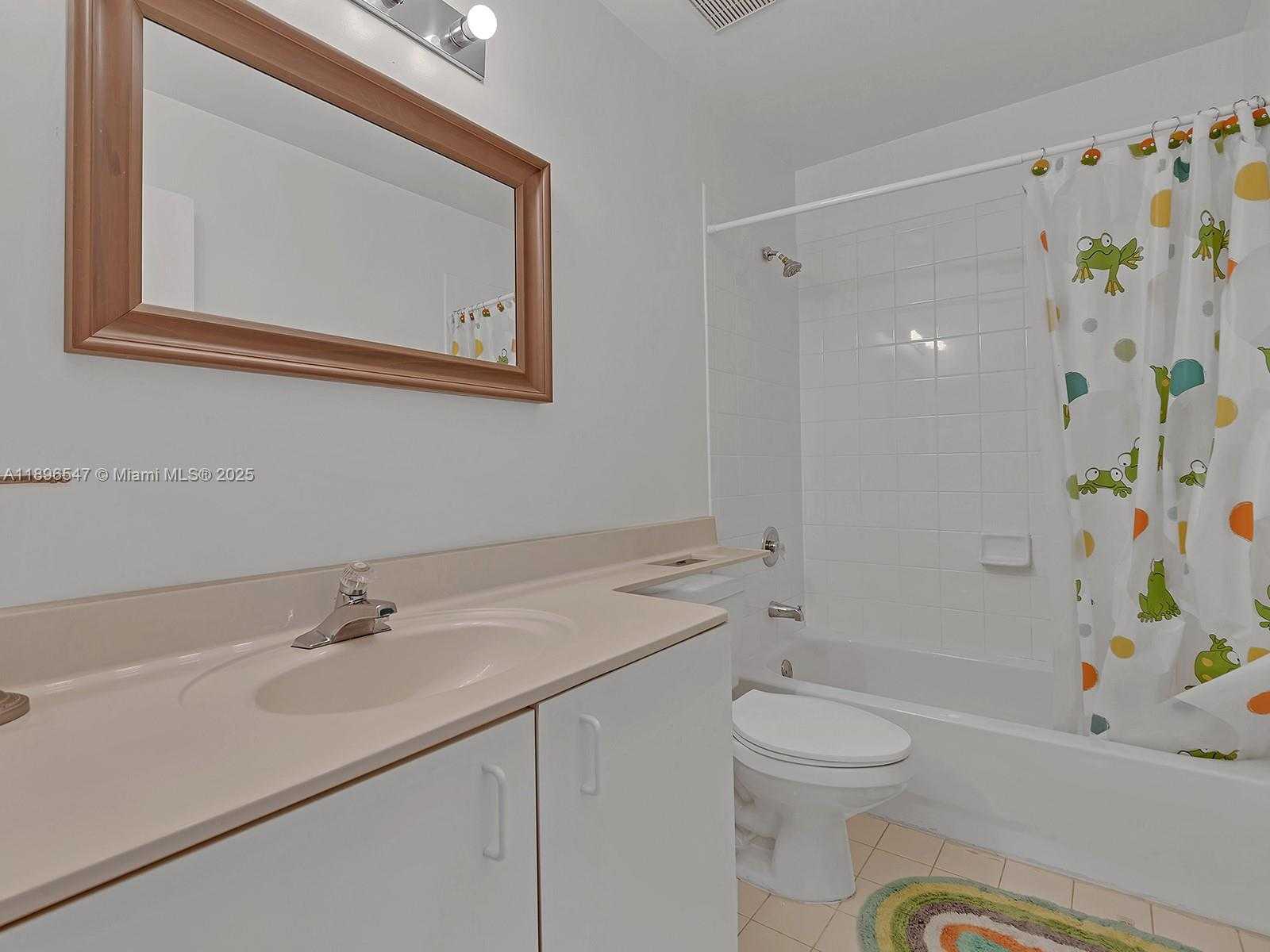 Small Image of 16879 SOUTH WEST 1ST MNR, Pembroke Pines Number 34