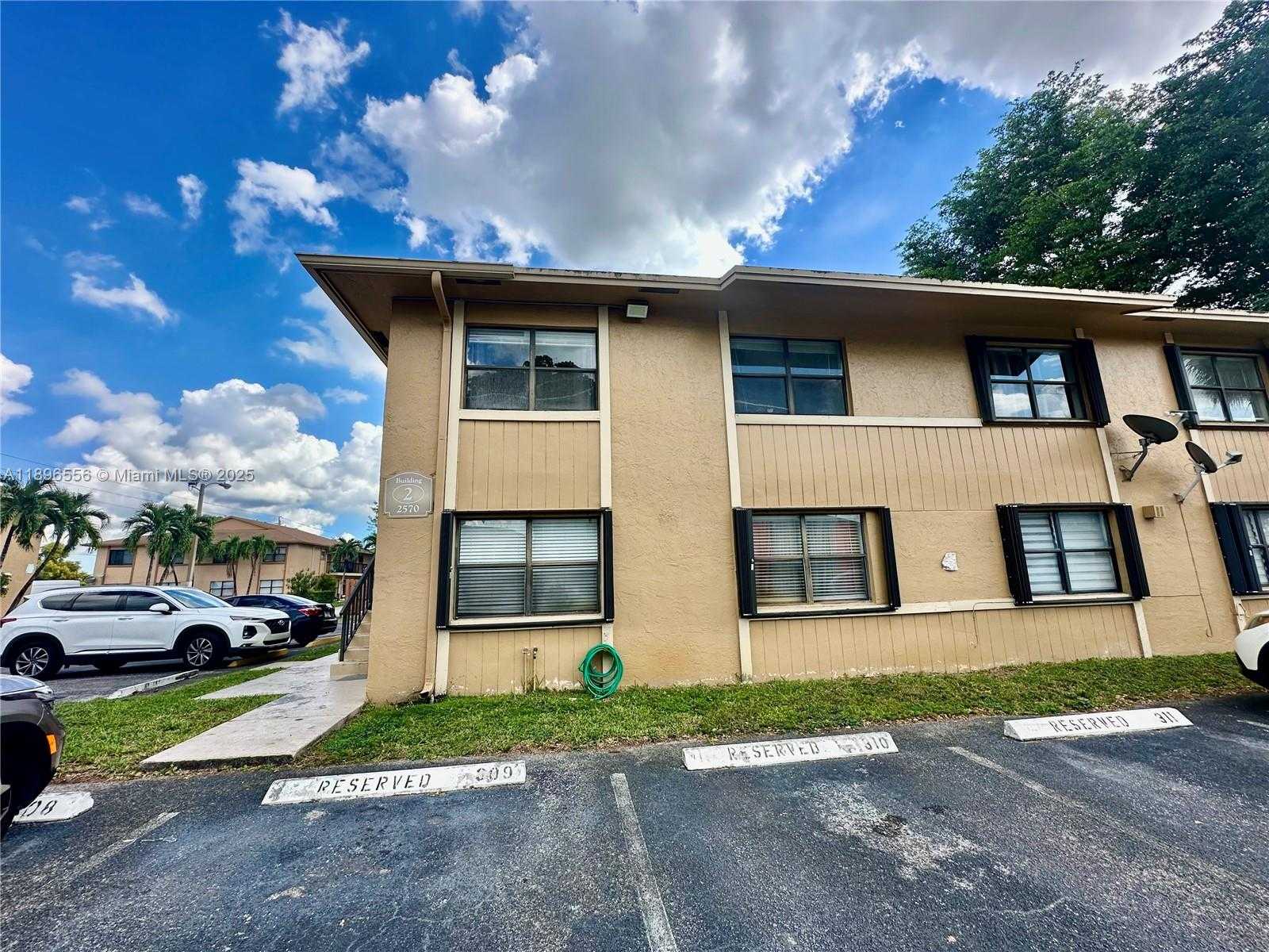 Small Image of 2570 WEST 67TH PL #21-2, Hialeah Number 19