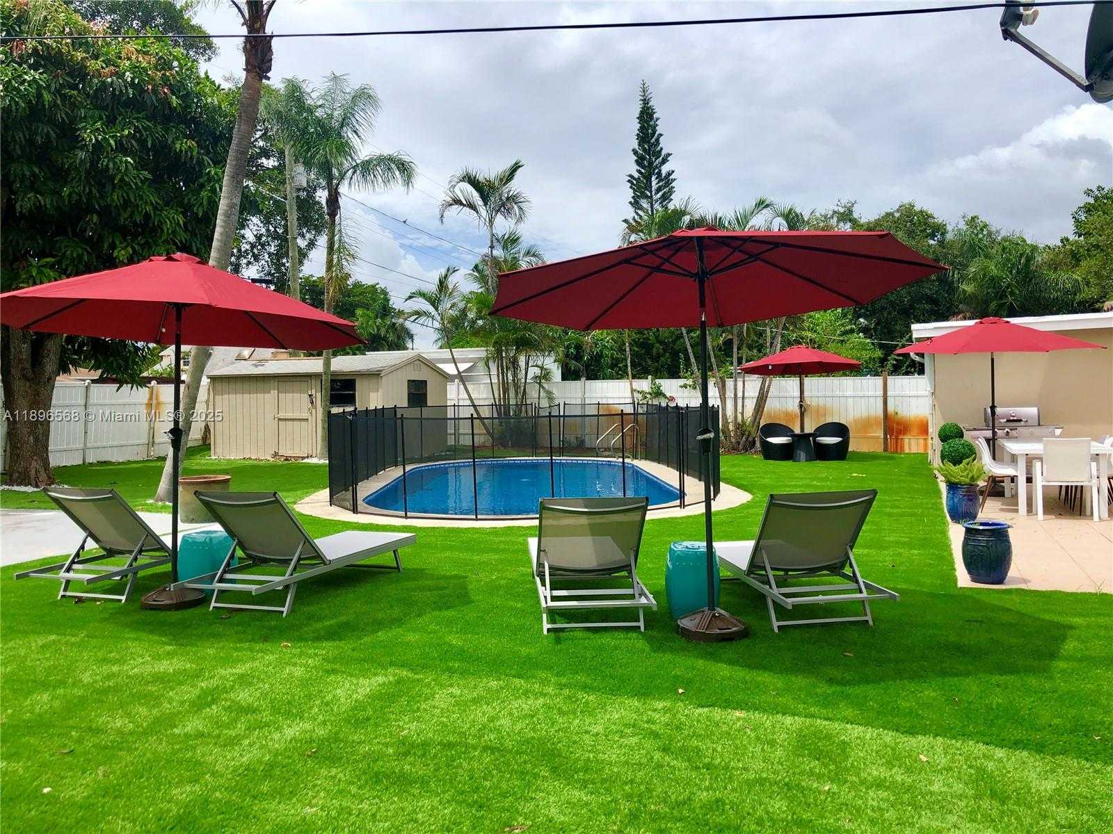 Imagen de Pequeño Objeto