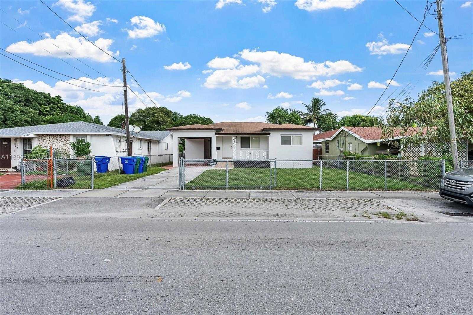 Small Image of 1221 NORTH WEST 34TH AVE #1221, Miami Number 17