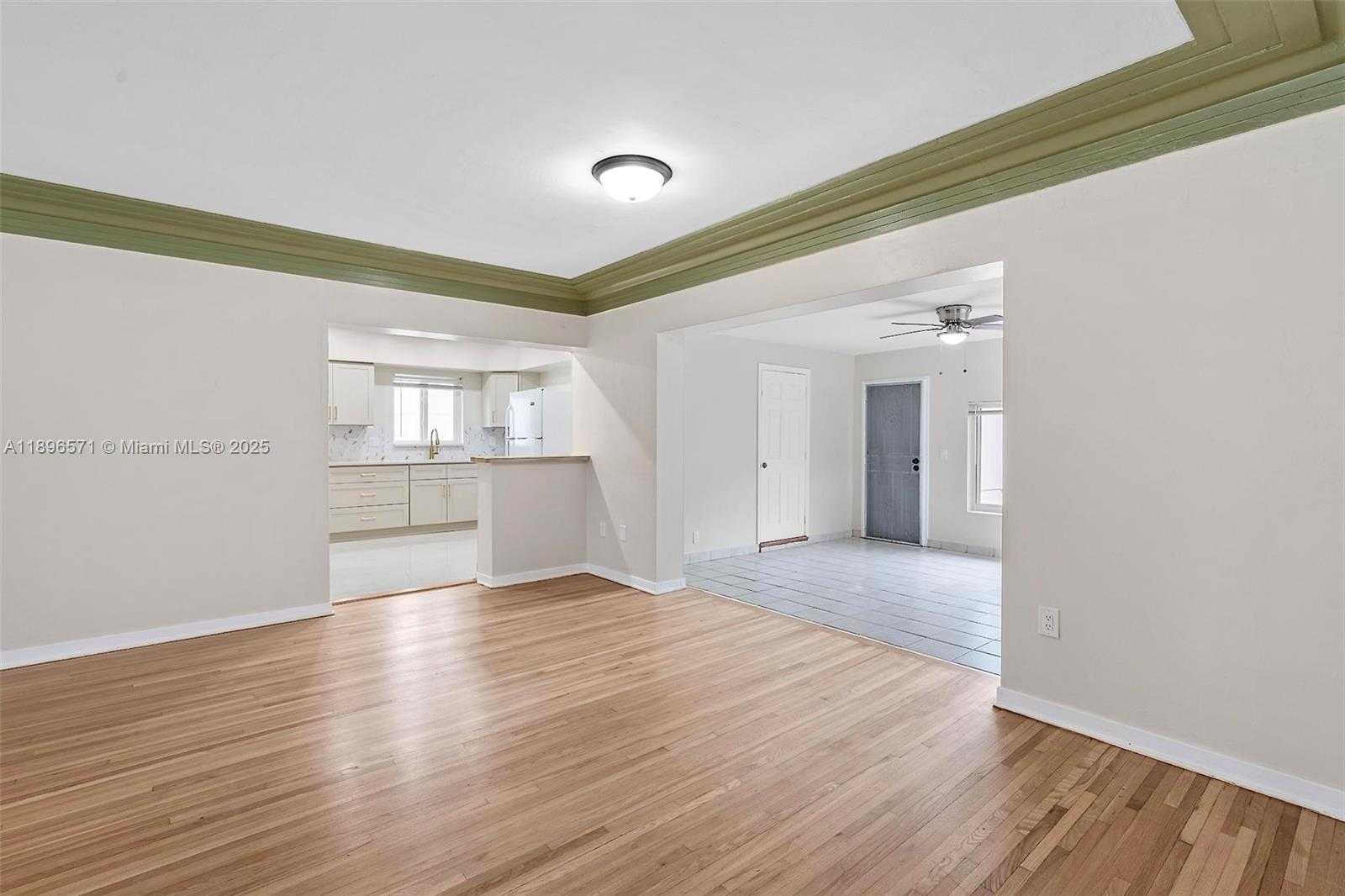 Small Image of 1221 NORTH WEST 34TH AVE #1221, Miami Number 23